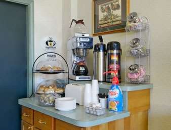 Clarion Pointe East Lansing University Area