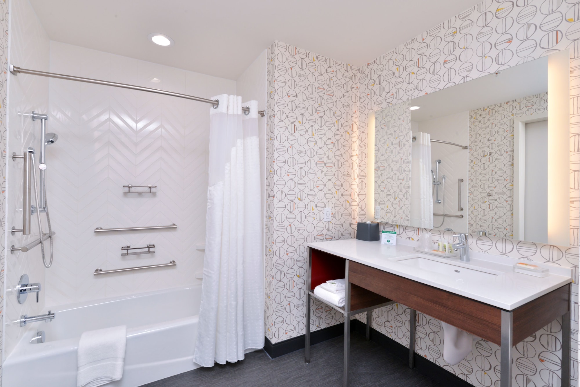 Holiday Inn Hotel & Suites Farmington Hills Detroit NW