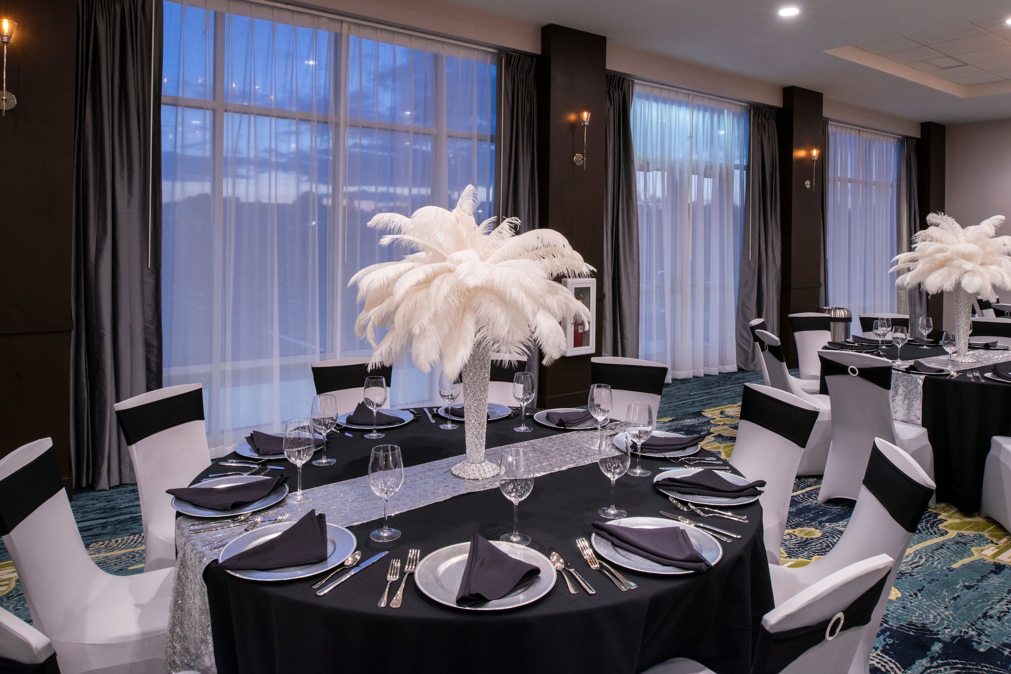 Holiday Inn Hotel & Suites Farmington Hills Detroit NW