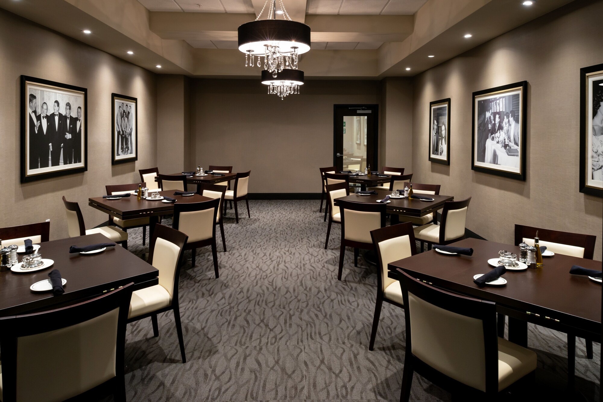 Holiday Inn Hotel & Suites Farmington Hills Detroit NW