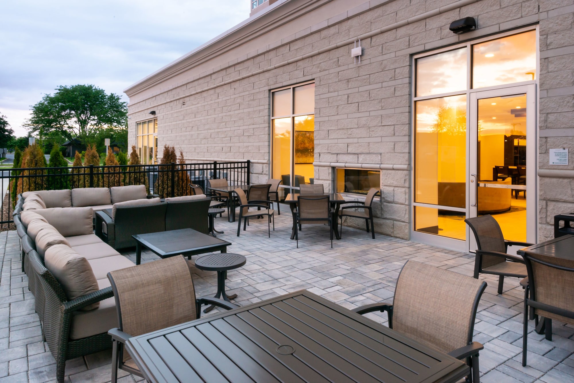 Holiday Inn Hotel & Suites Farmington Hills Detroit NW