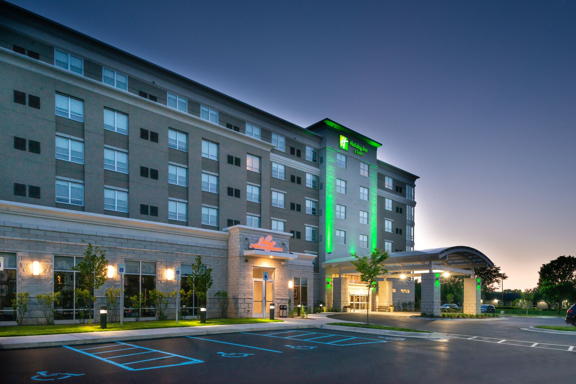Holiday Inn Hotel & Suites Farmington Hills Detroit NW