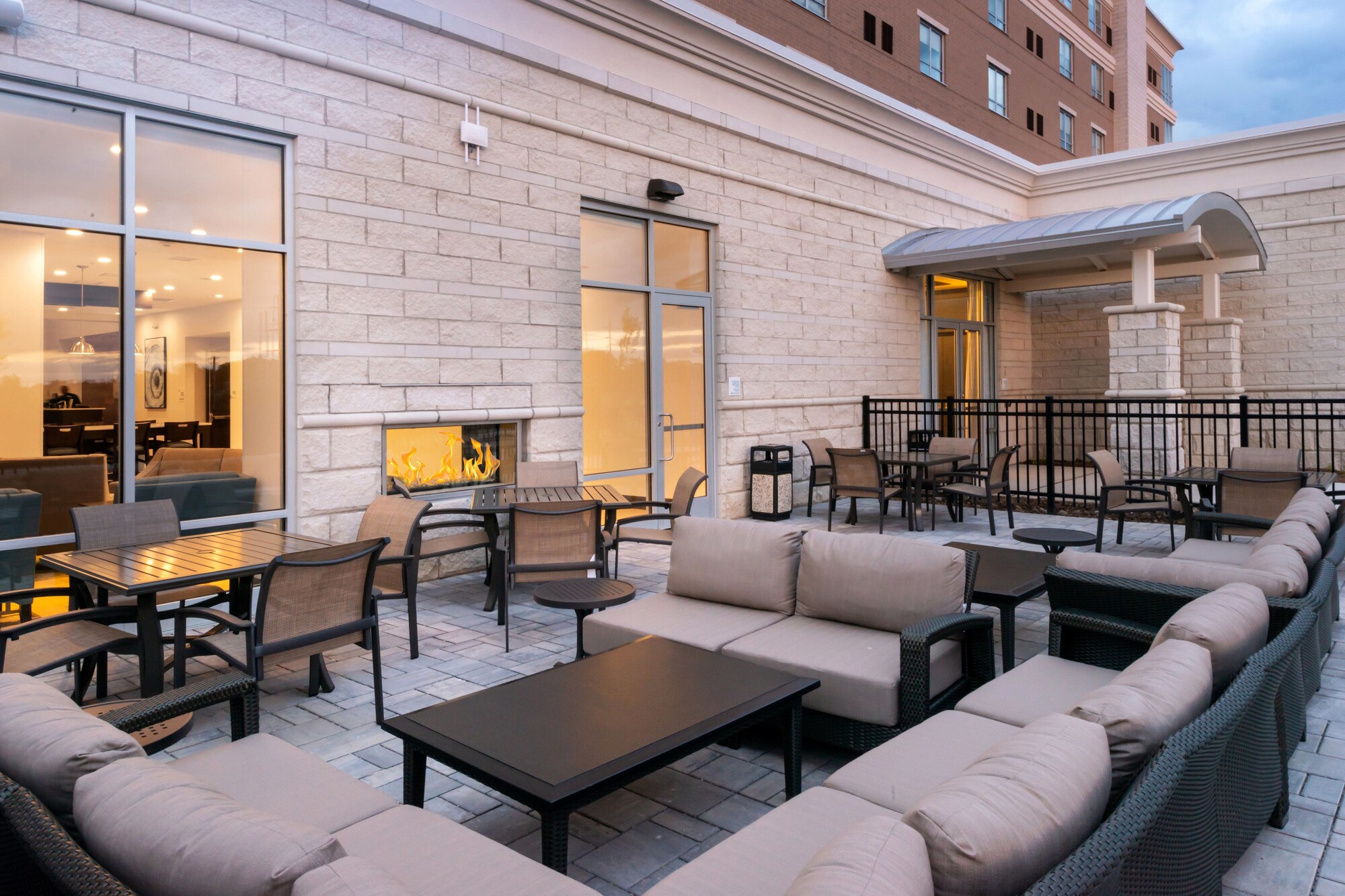 Holiday Inn Hotel & Suites Farmington Hills Detroit NW