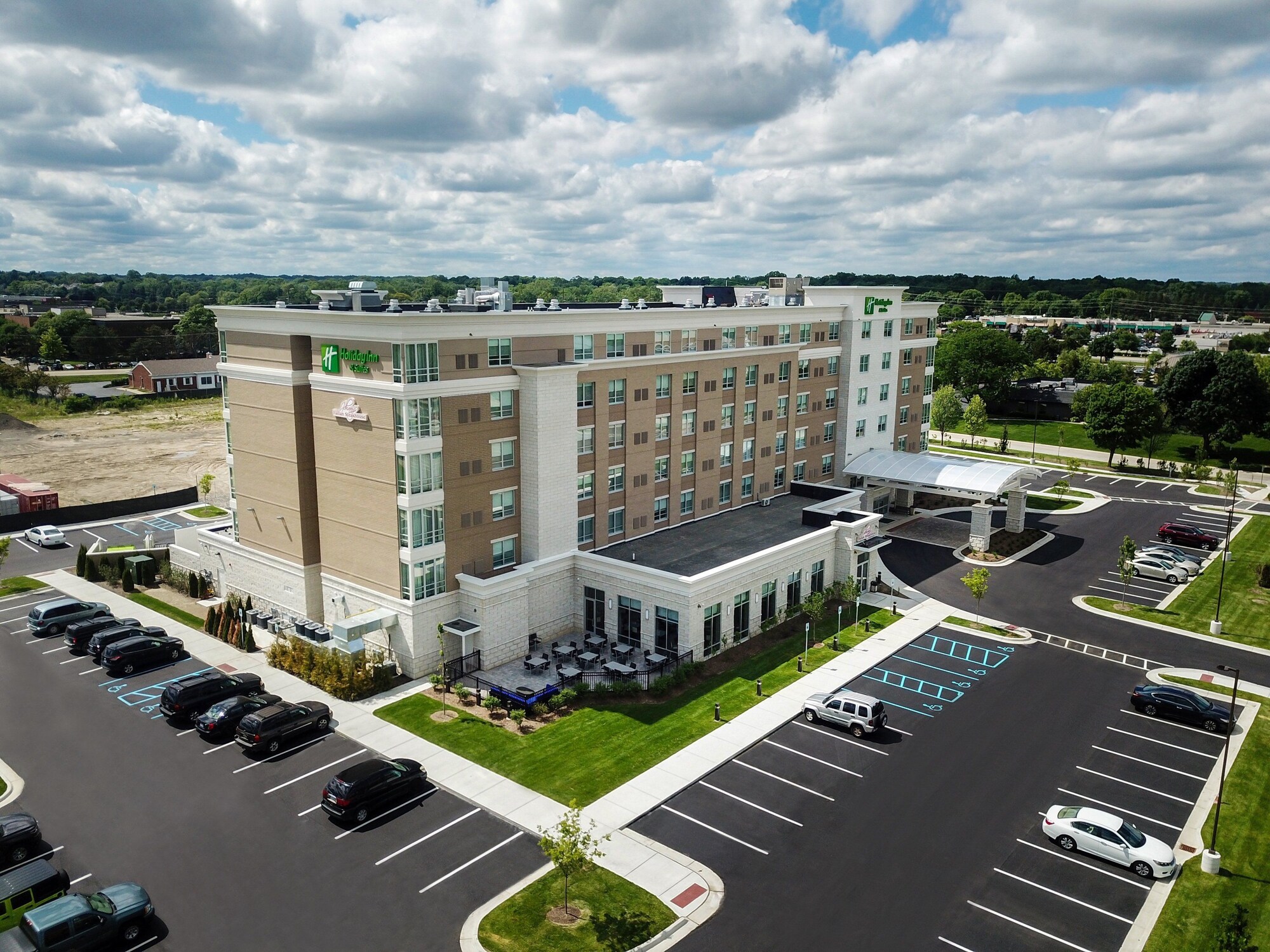 Holiday Inn Hotel & Suites Farmington Hills Detroit NW