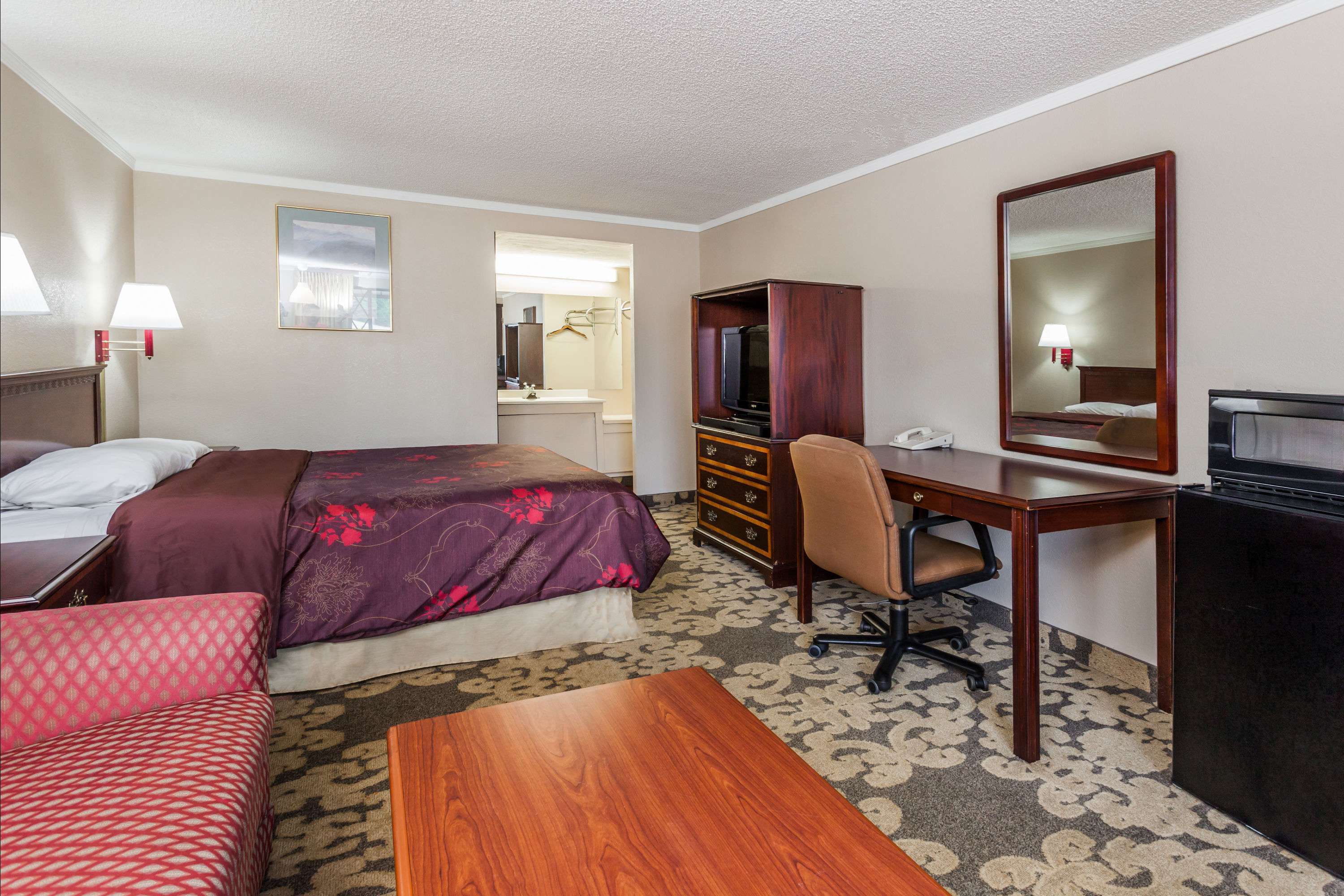 Knights Inn Detroit Area/farmington Hills