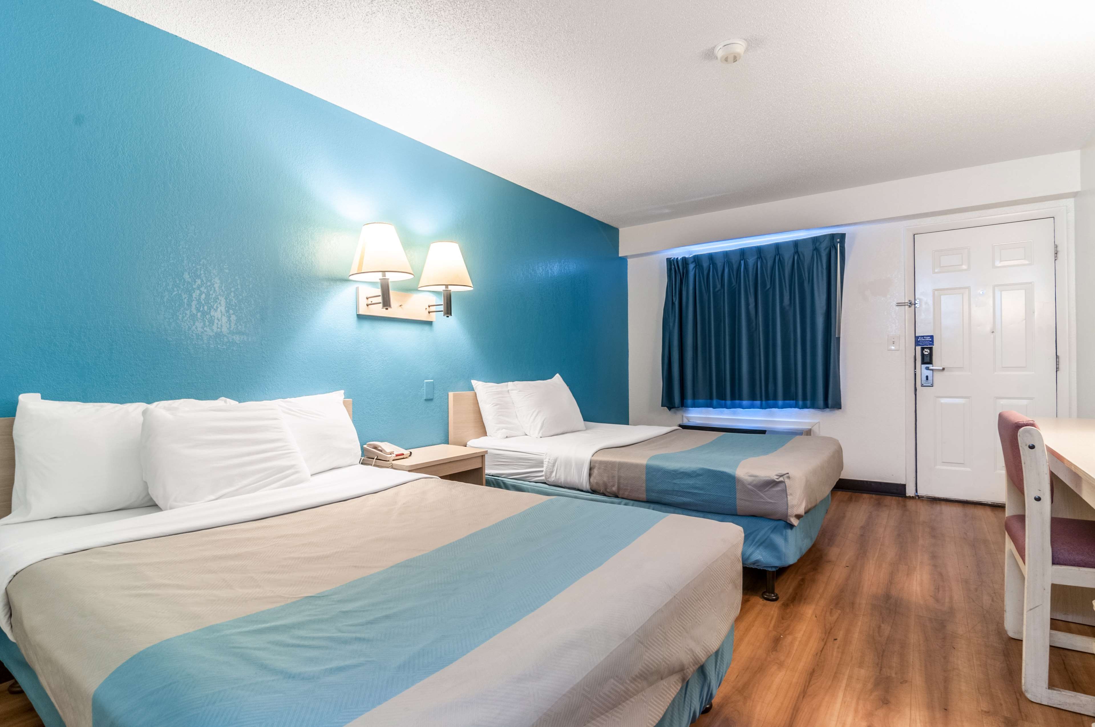 Motel 6 Detroit Northwest - Farmington Hills