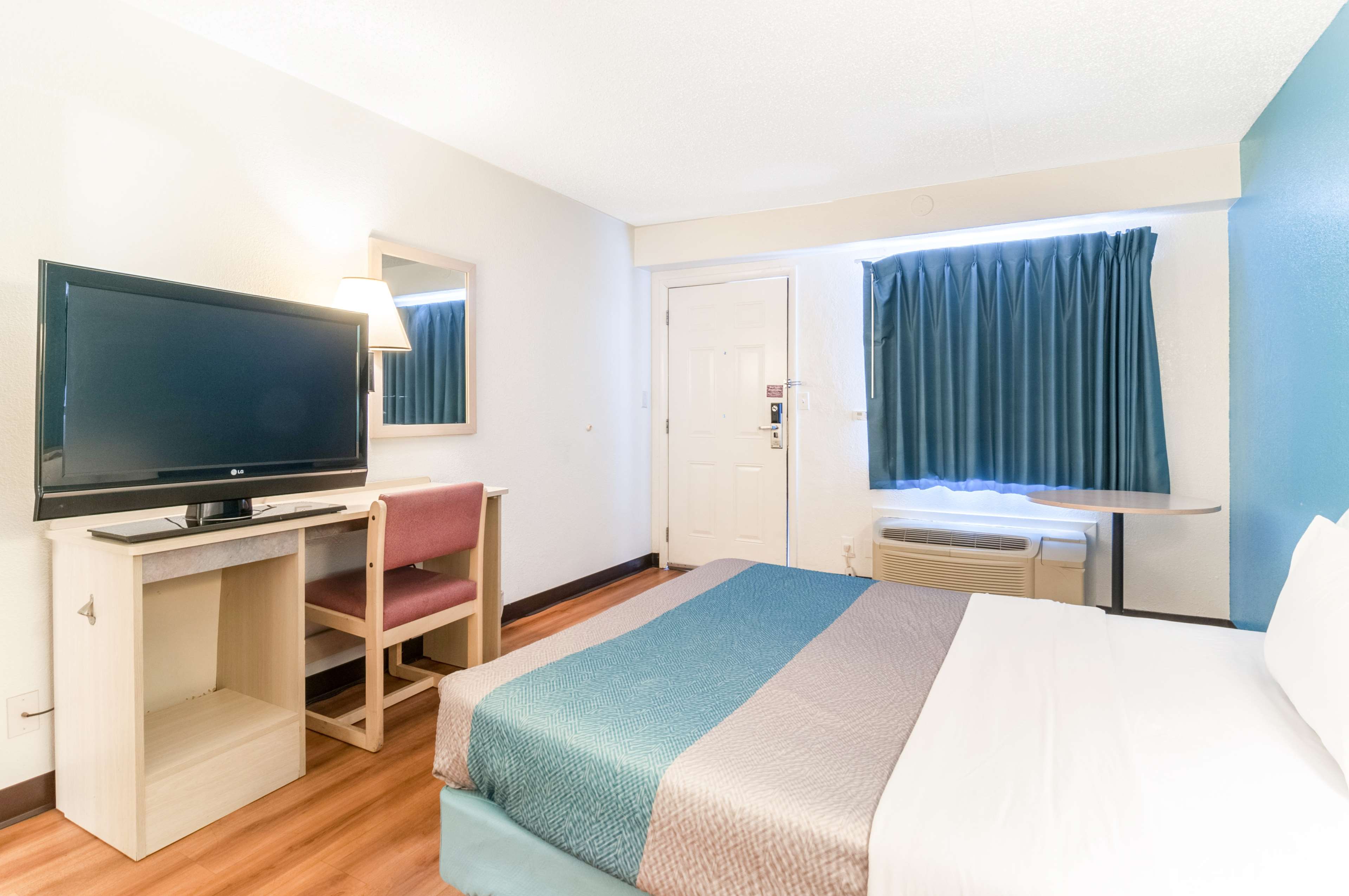 Motel 6 Detroit Northwest - Farmington Hills