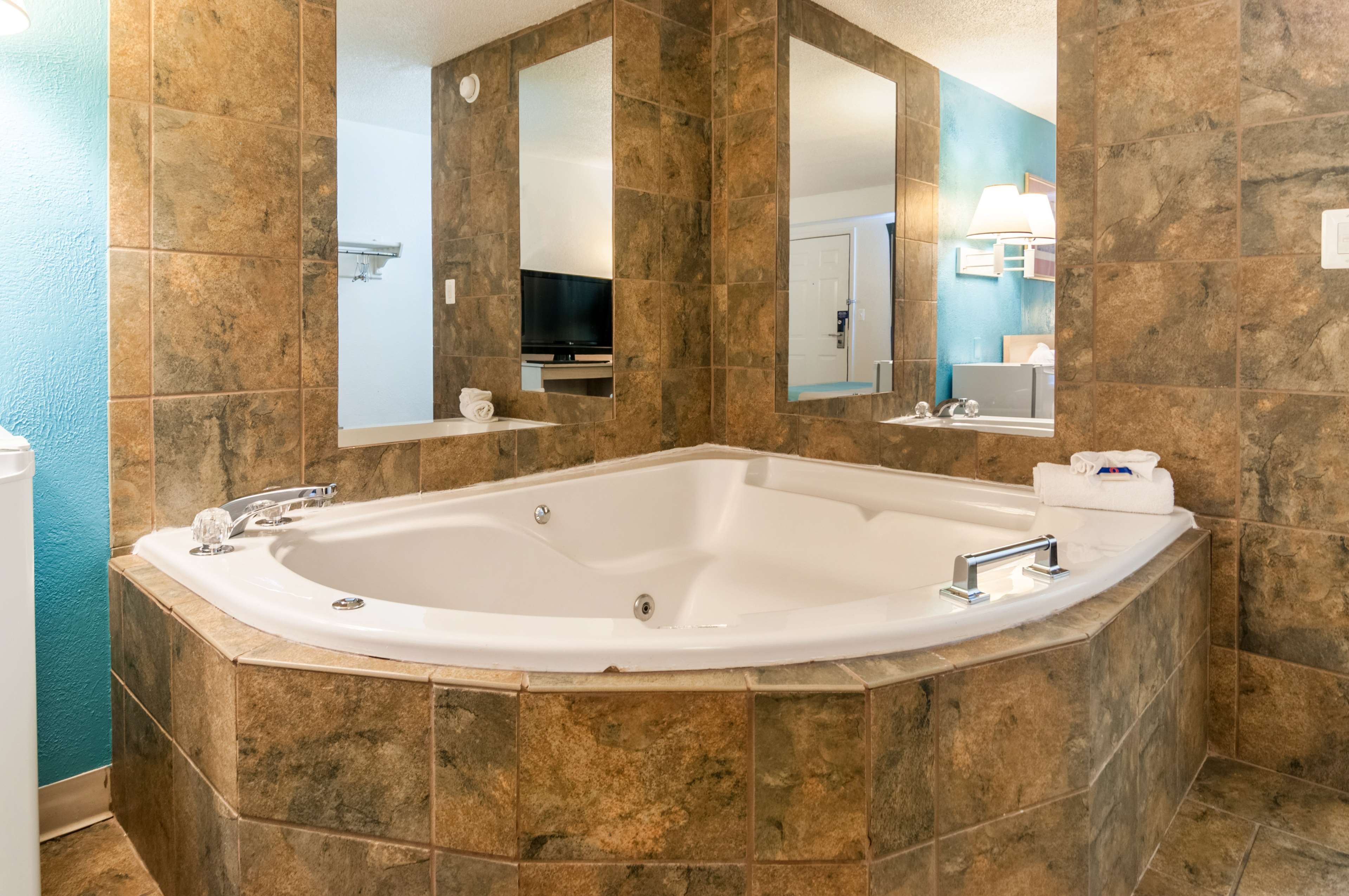 Motel 6 Detroit Northwest - Farmington Hills