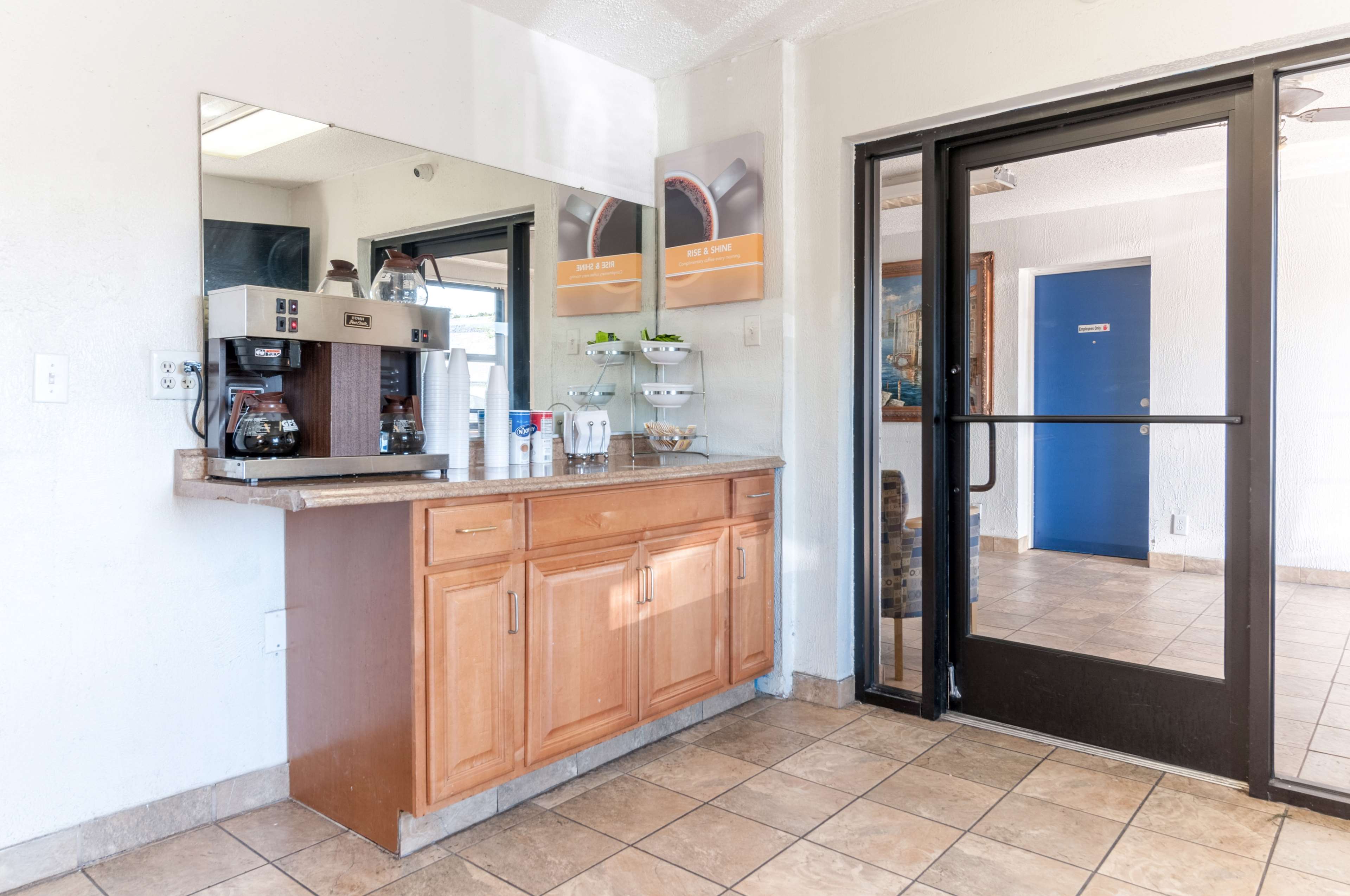 Motel 6 Detroit Northwest - Farmington Hills