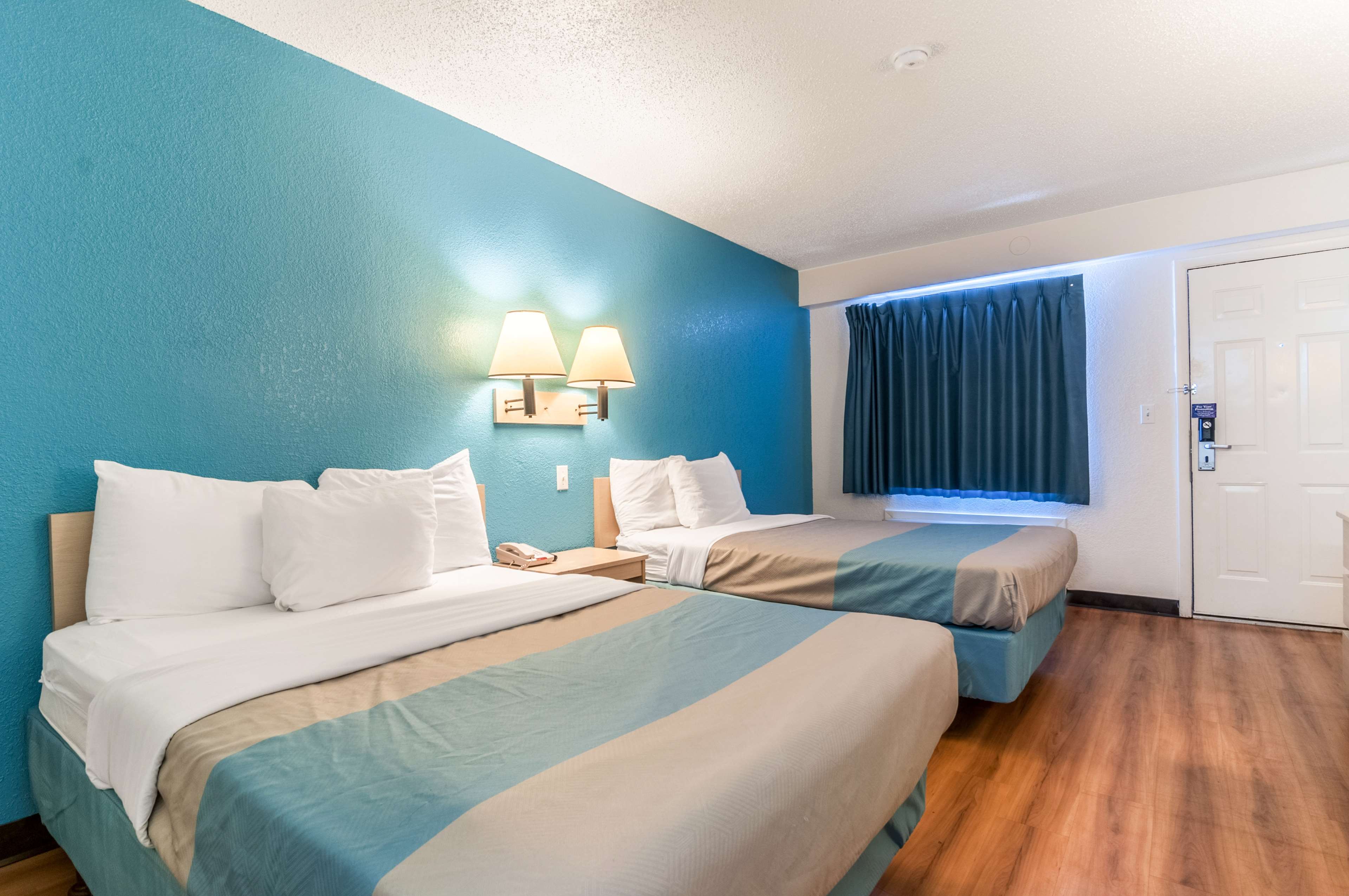 Motel 6 Detroit Northwest - Farmington Hills