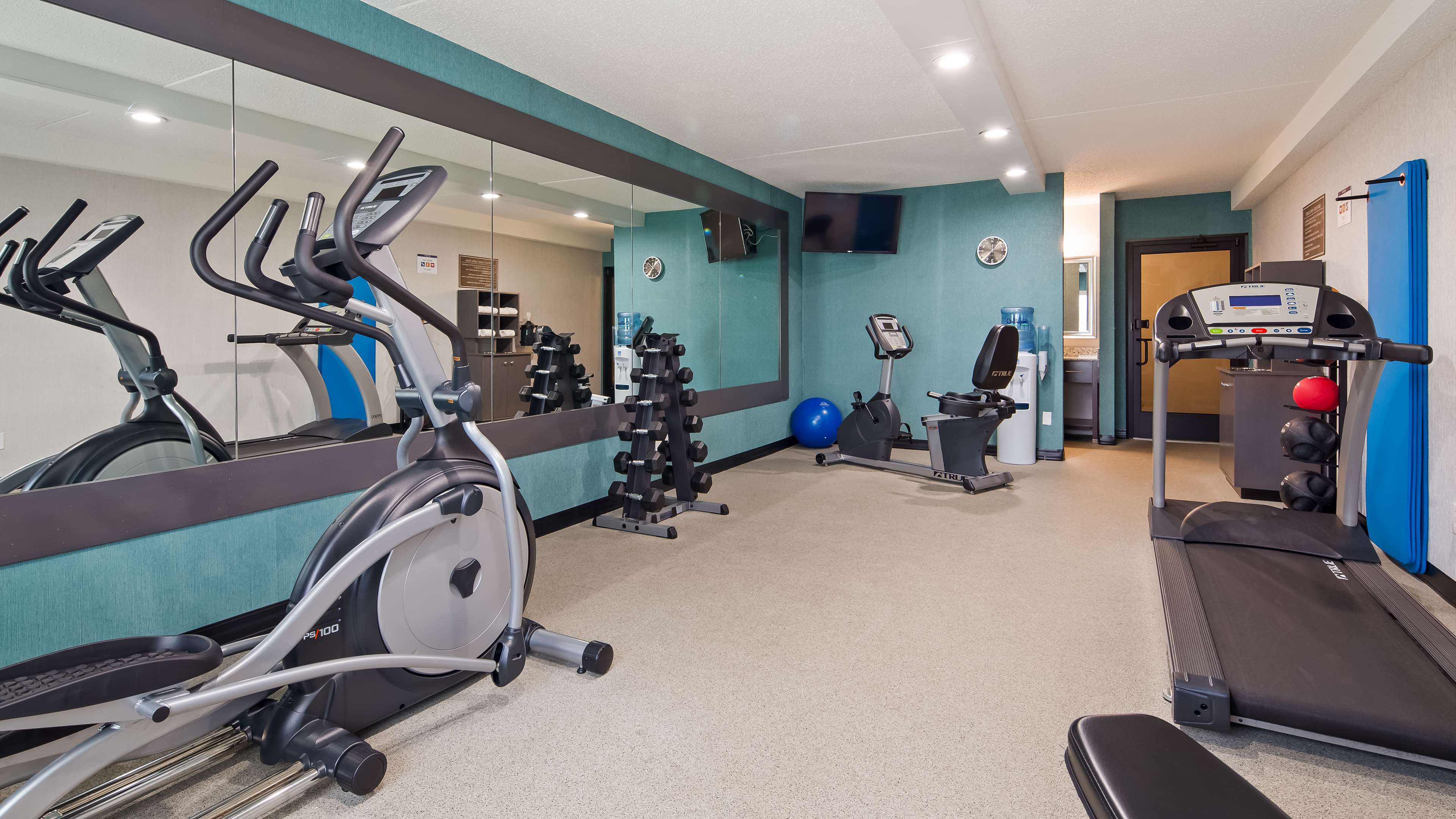 Best Western Plus Flint Airport Inn & Suites