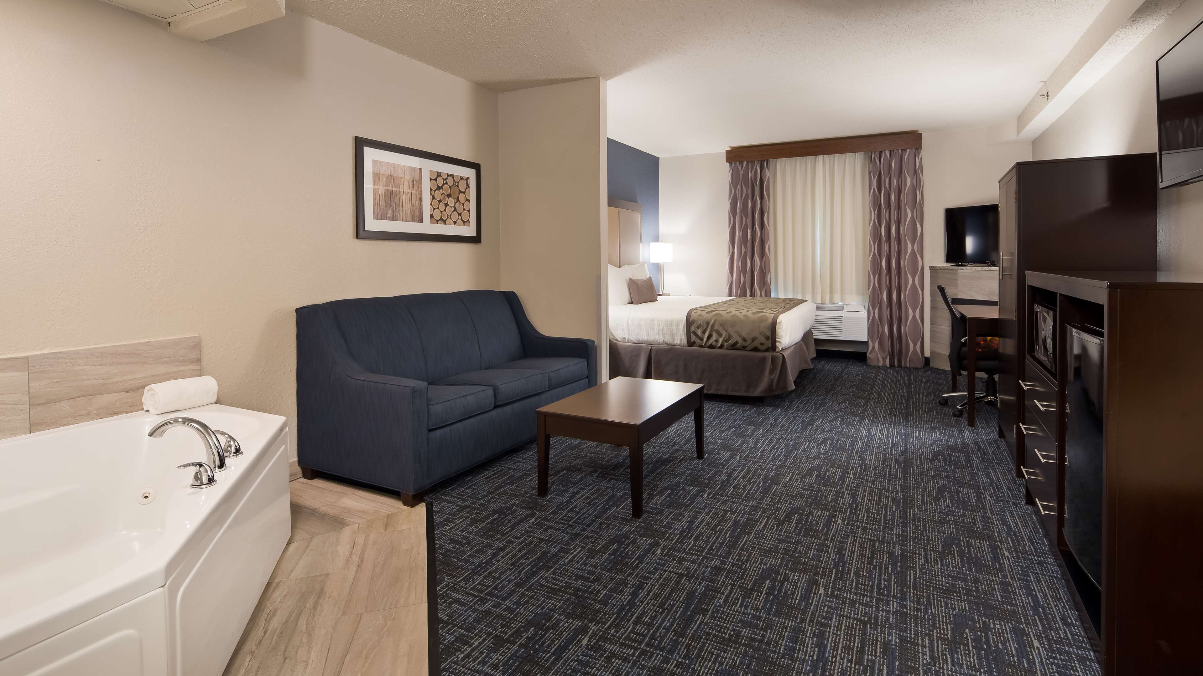 Best Western Plus Flint Airport Inn & Suites