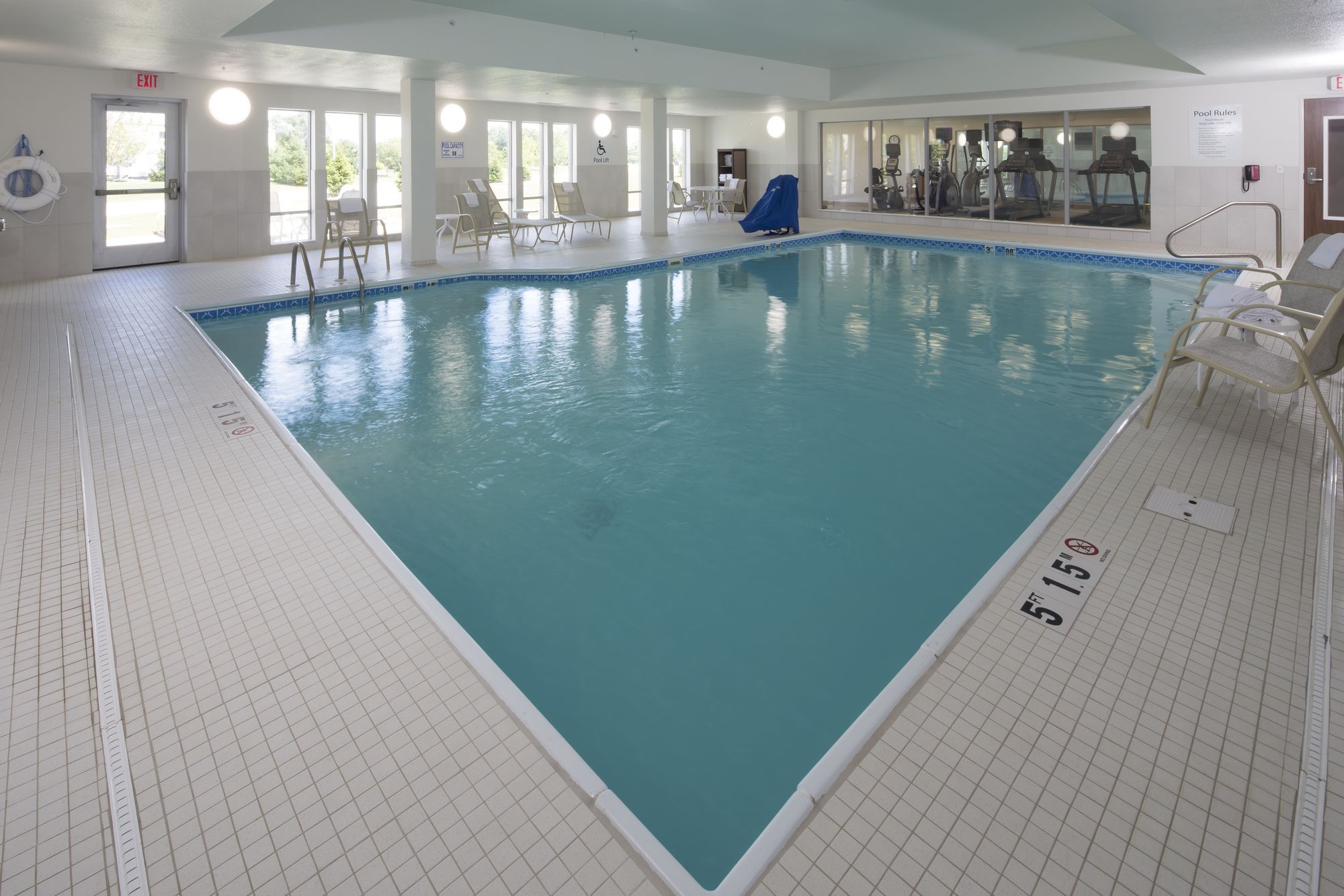 Holiday Inn Express & Suites Gaylord