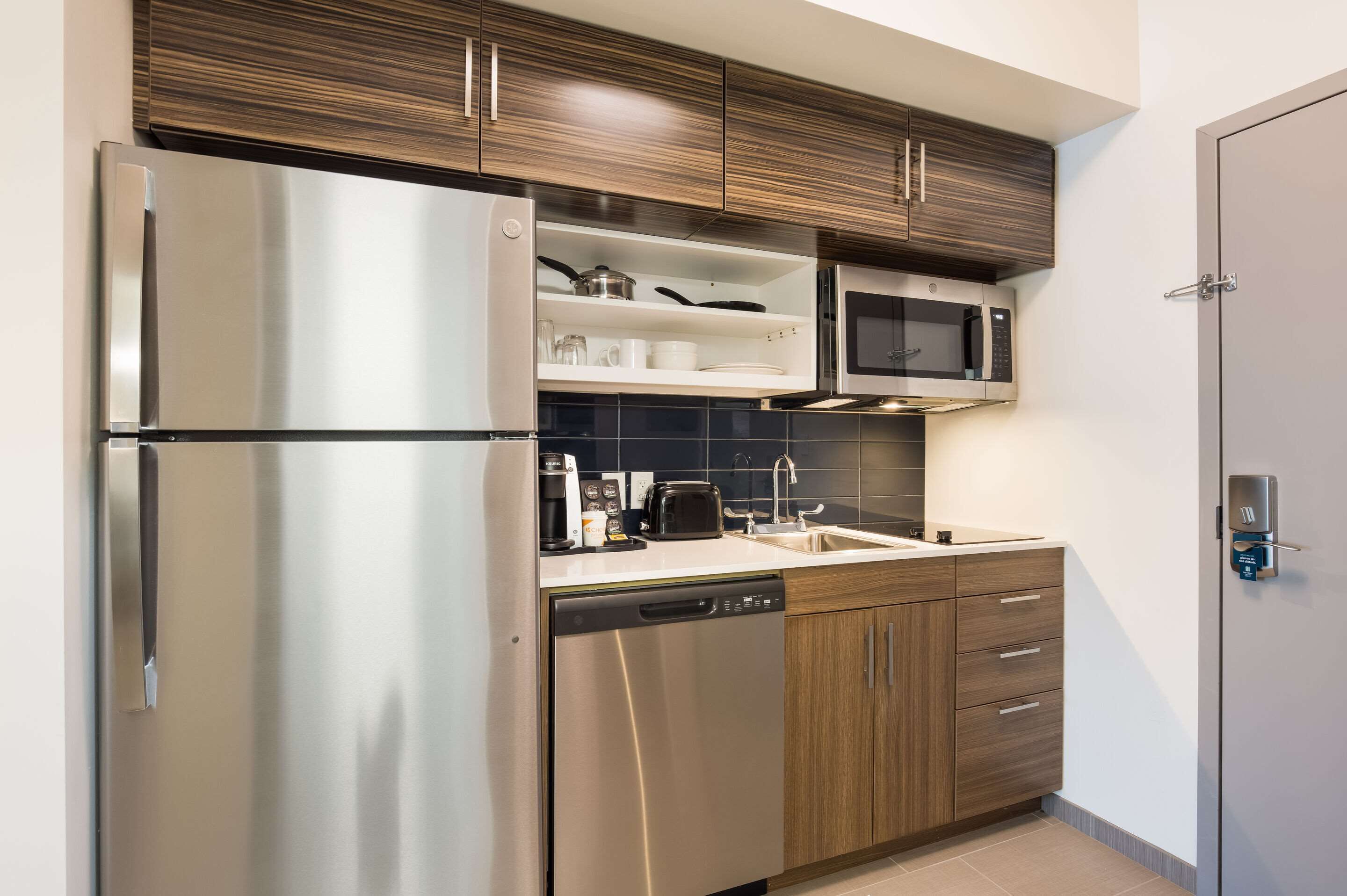 MainStay Suites