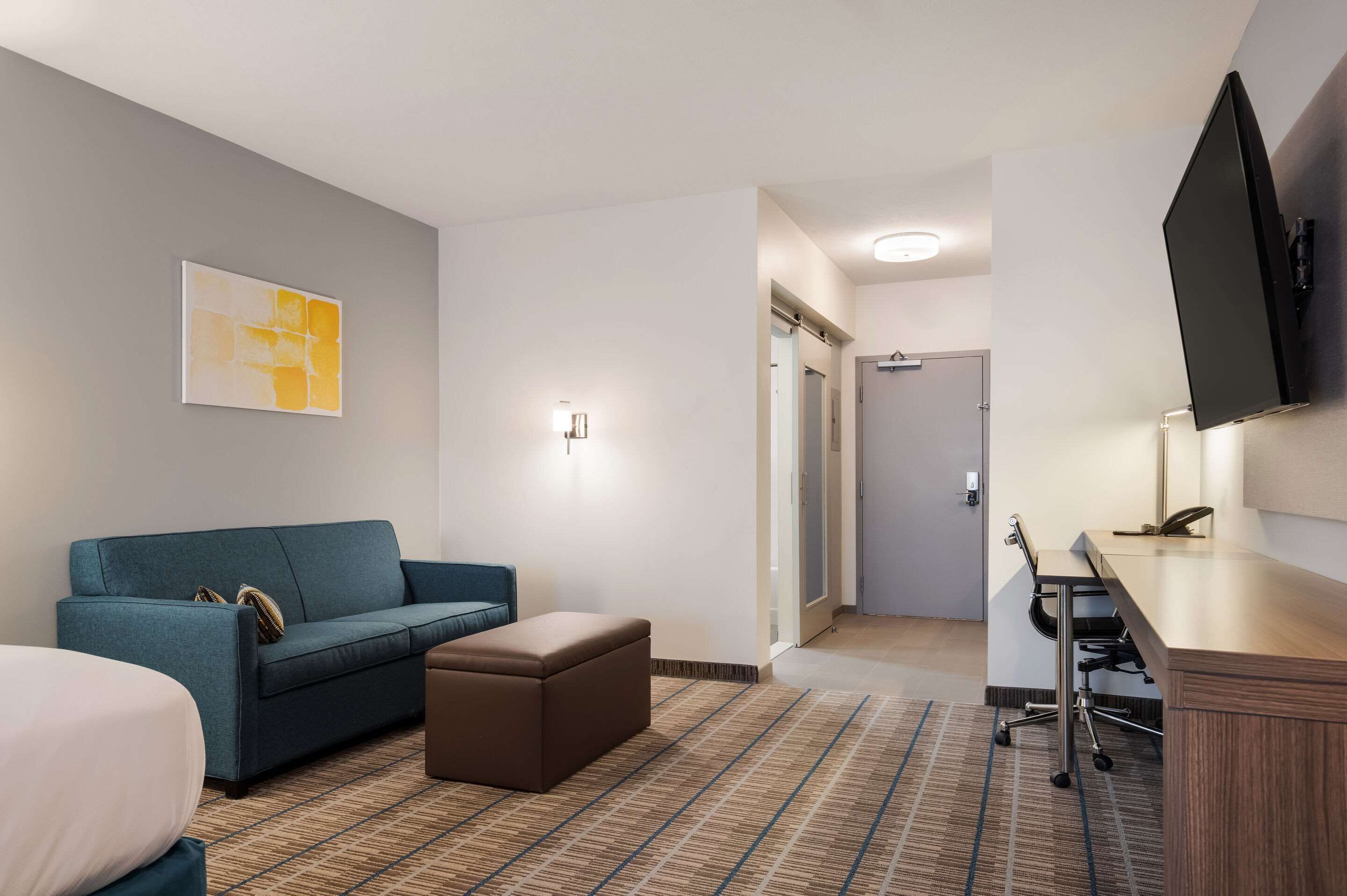 MainStay Suites