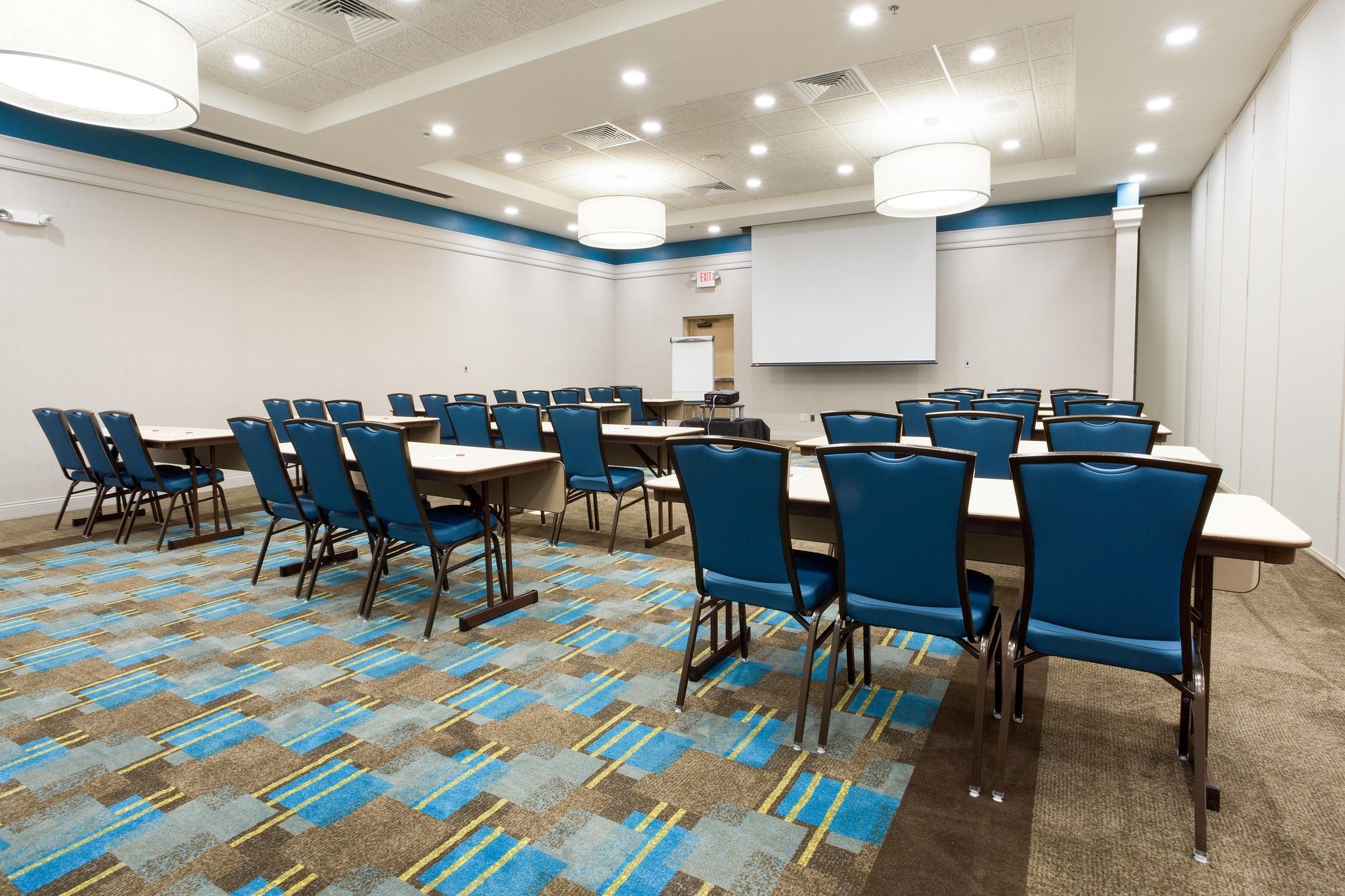 Drury Inn & Suites Grand Rapids
