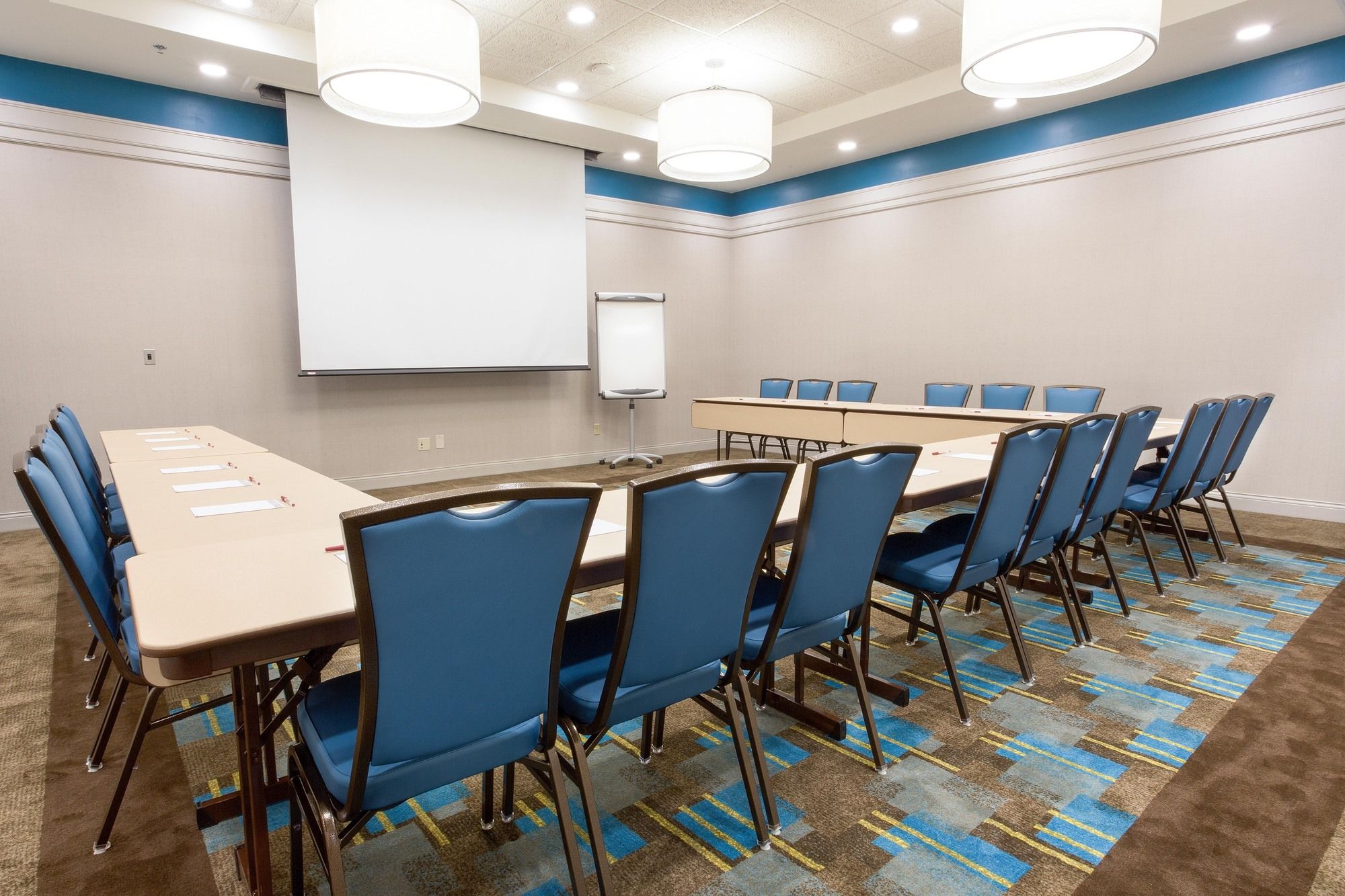 Drury Inn & Suites Grand Rapids