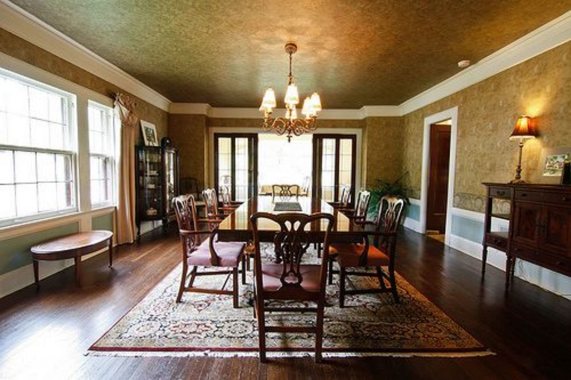 The Leonard at Logan House