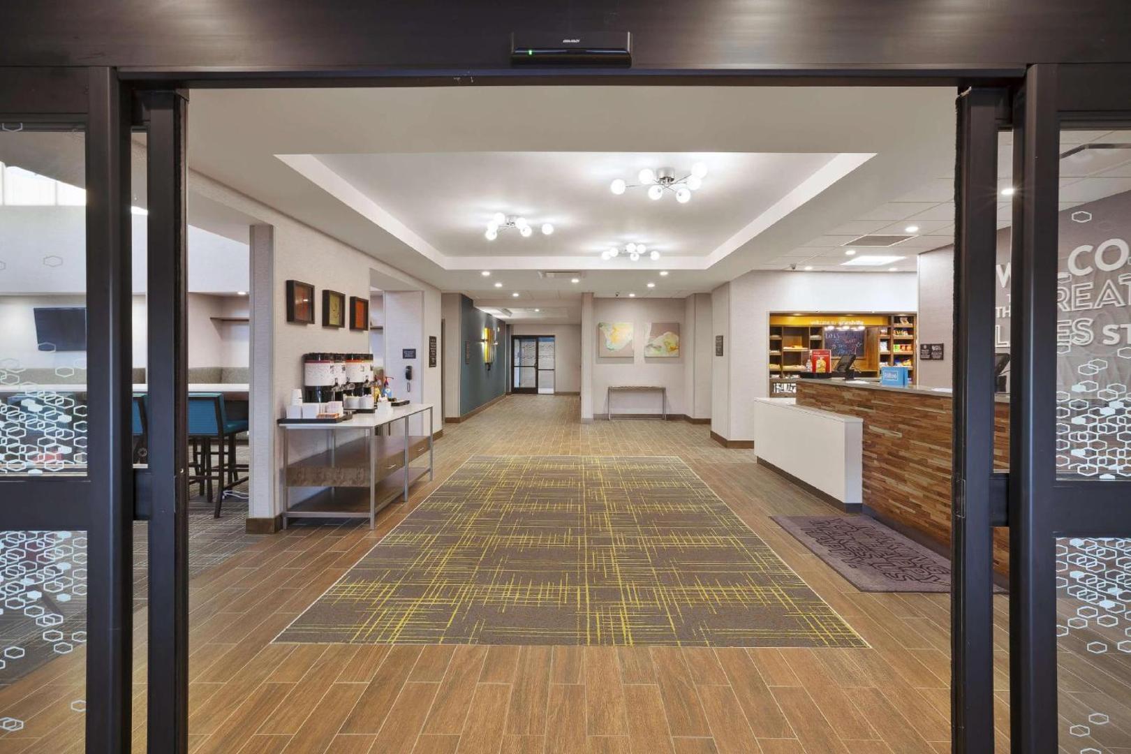 Hampton Inn & Suites Grandville Grand Rapids South