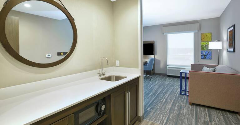 Hampton Inn & Suites Grandville Grand Rapids South