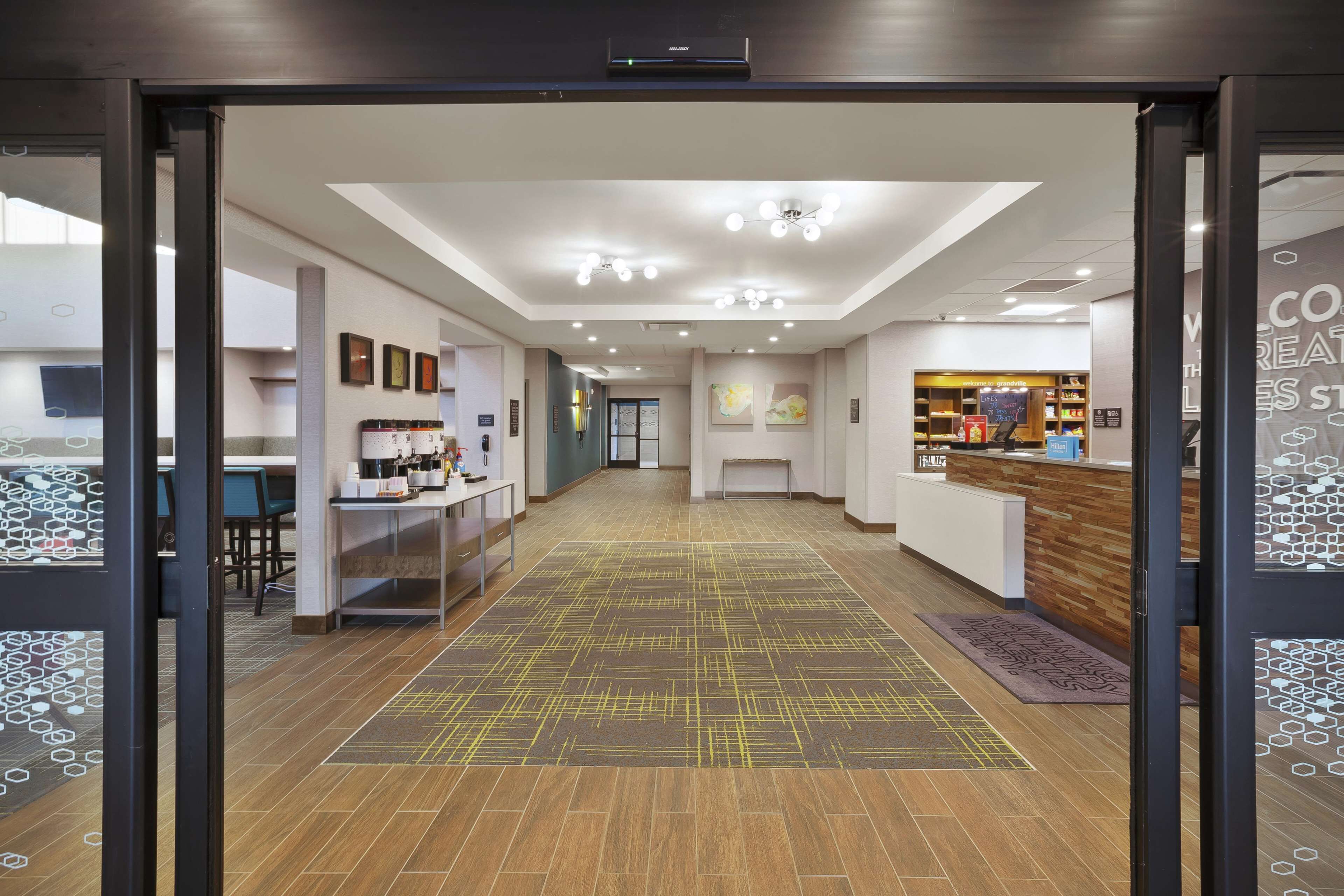 Hampton Inn & Suites Grandville Grand Rapids South