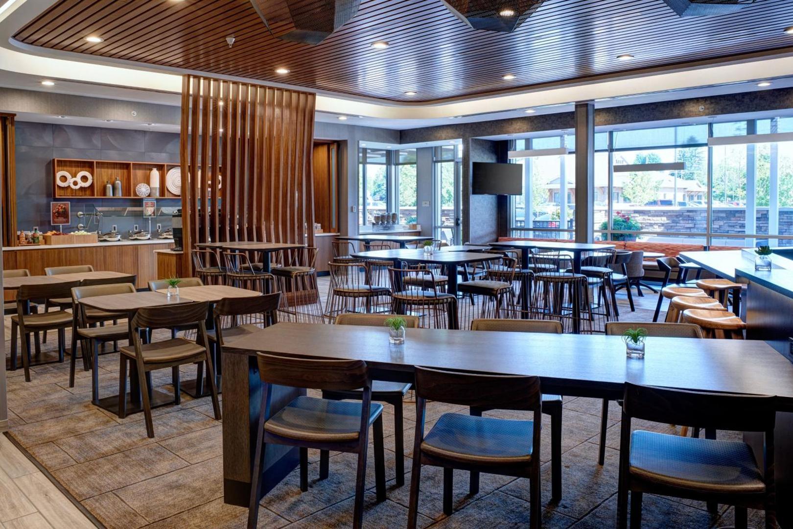 SpringHill Suites Grand Rapids West