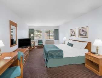 Ramada by Wyndham Hancock Waterfront