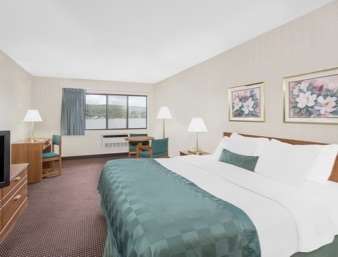 Ramada by Wyndham Hancock Waterfront