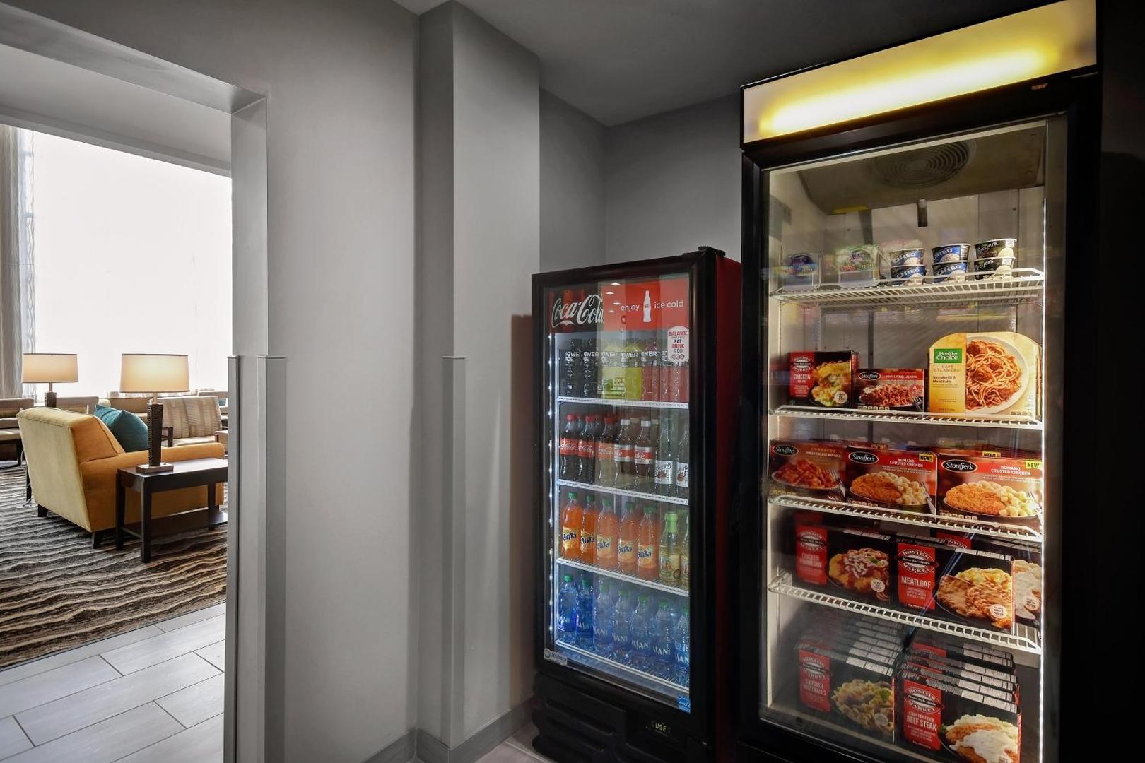 Staybridge Suites - Holland