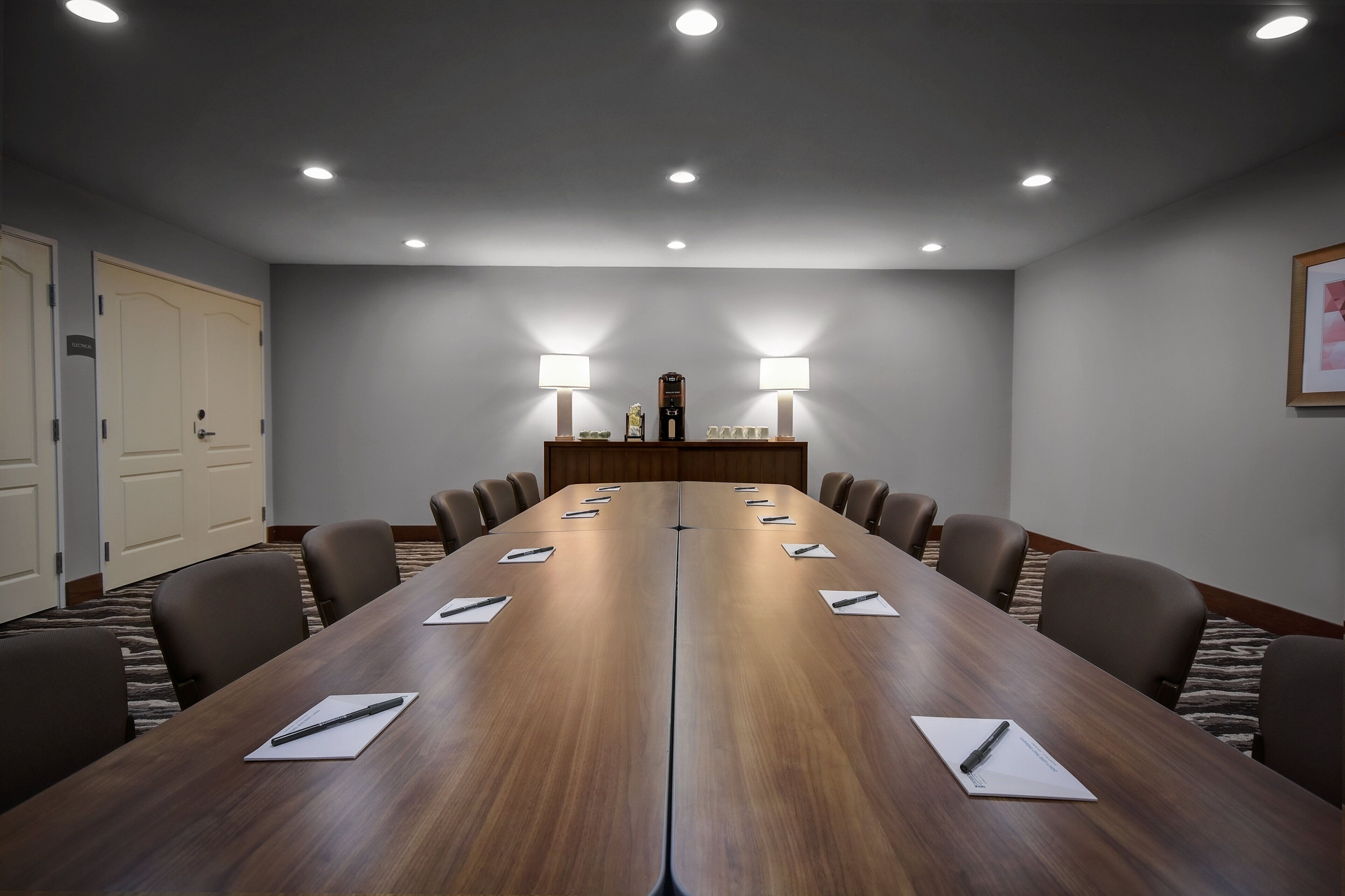 Staybridge Suites - Holland