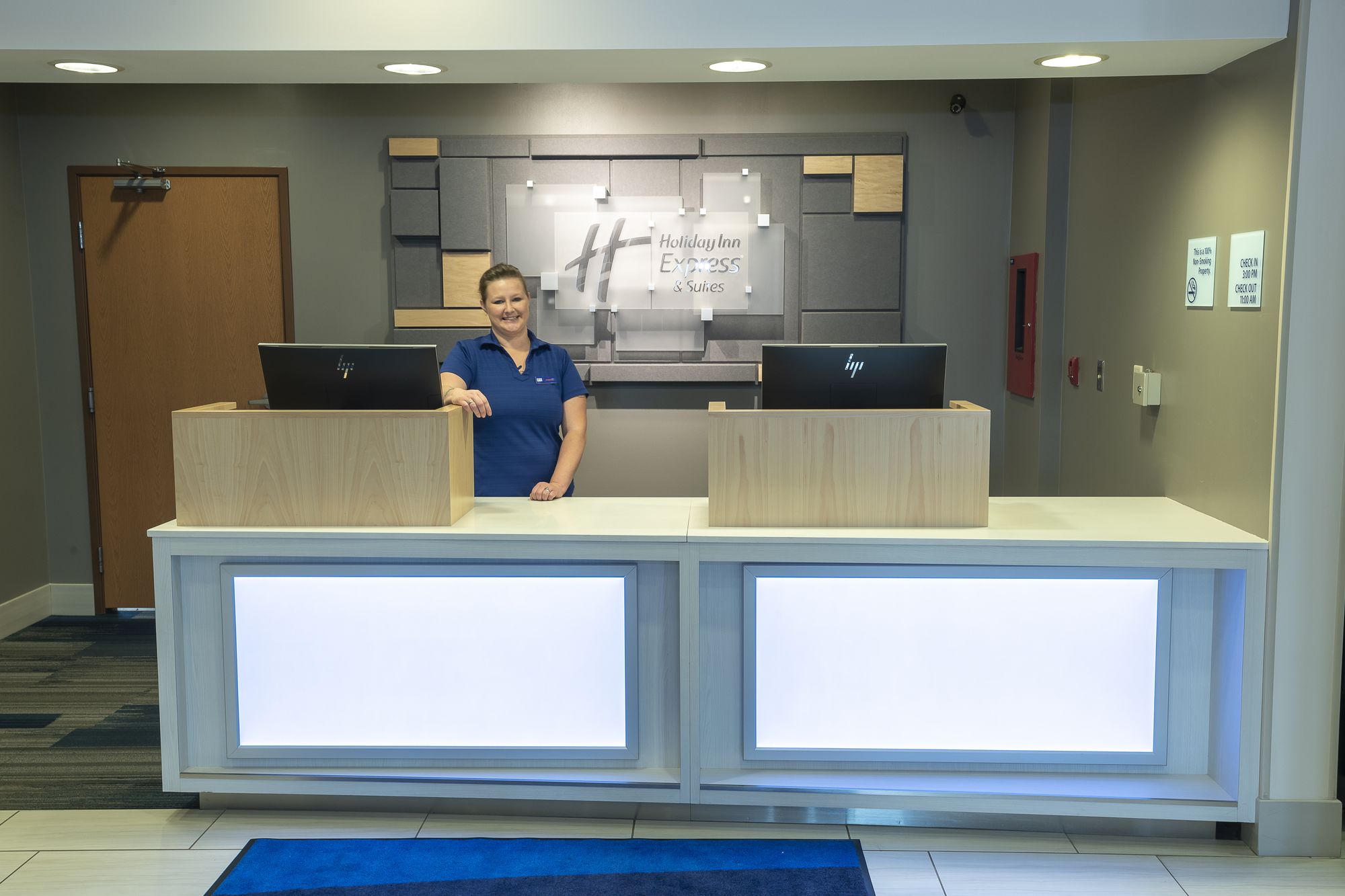 Holiday Inn Express Hotel & Suites Iron Mountain