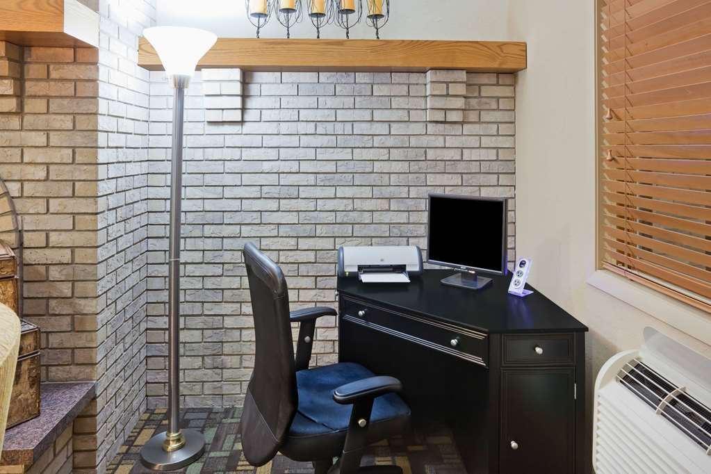 AmericInn by Wyndham Ironwood