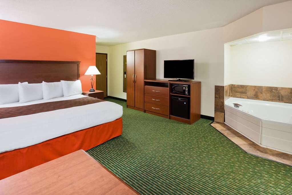 AmericInn by Wyndham Ironwood