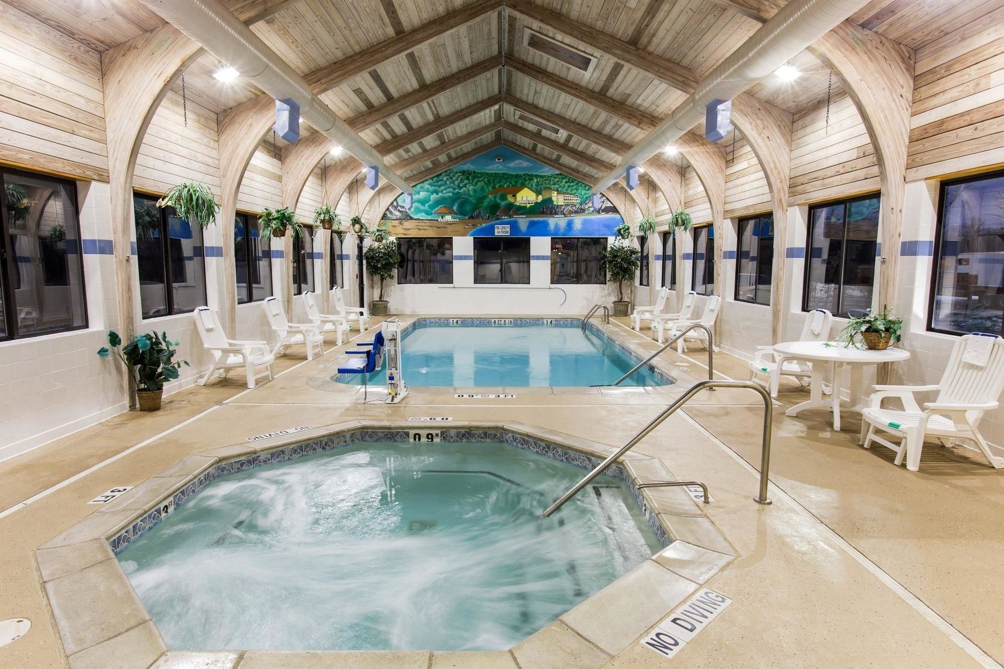 Comfort Inn & Suites