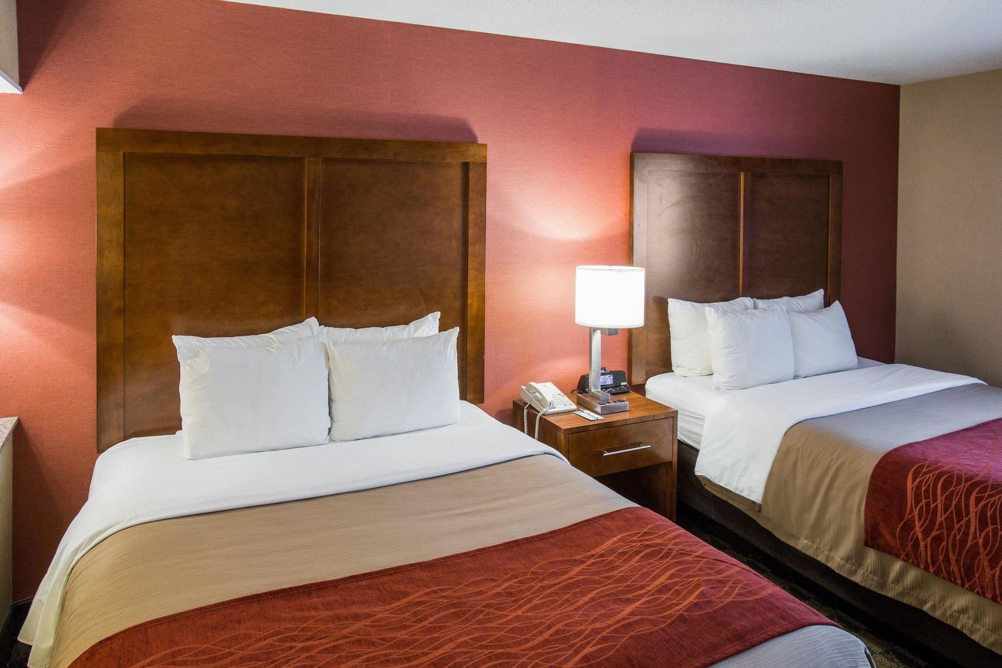Comfort Inn & Suites