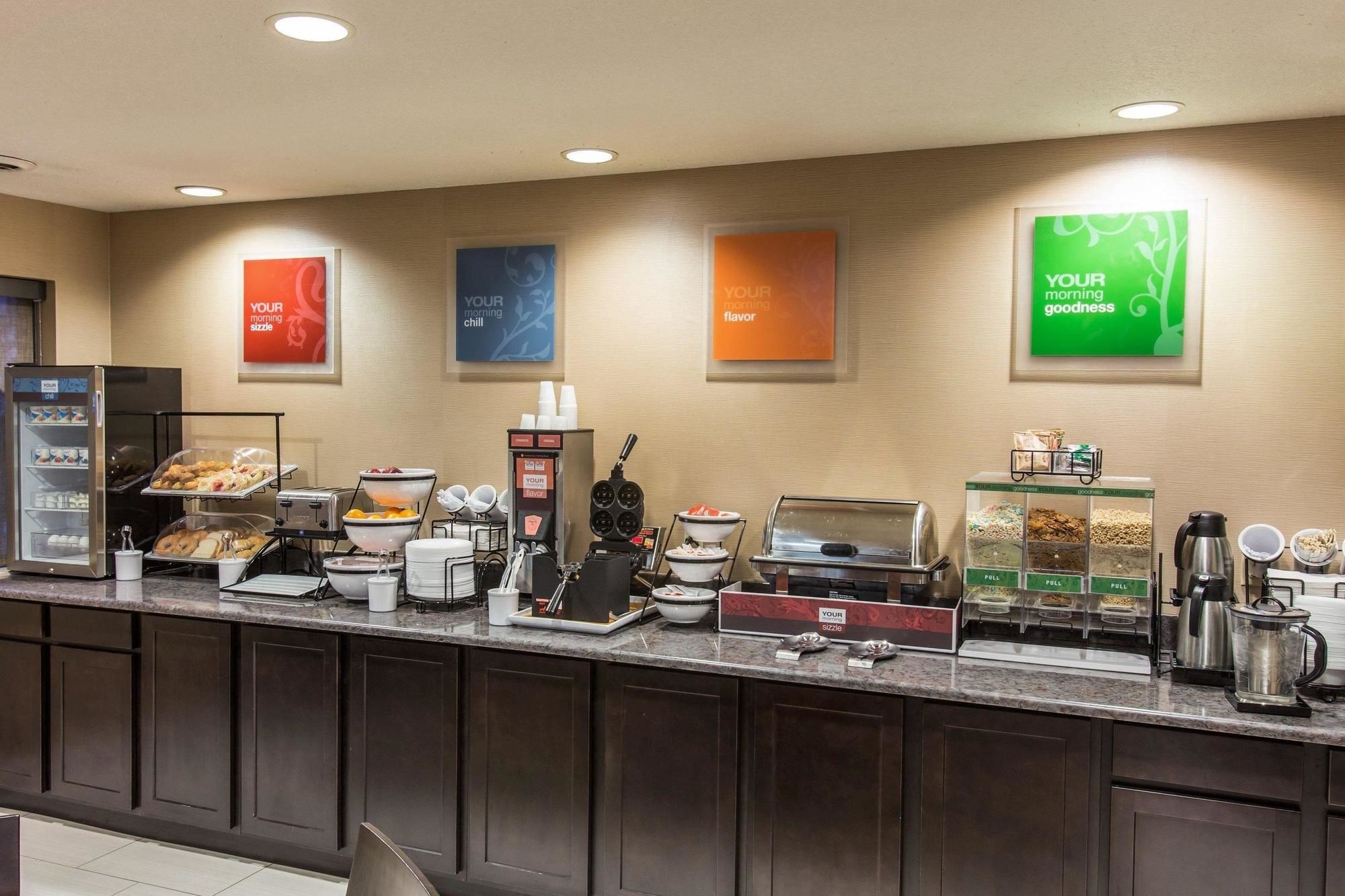 Comfort Inn & Suites