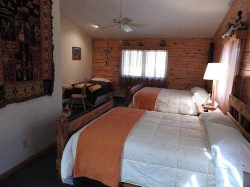 Rodgers Roost Bed & Breakfast