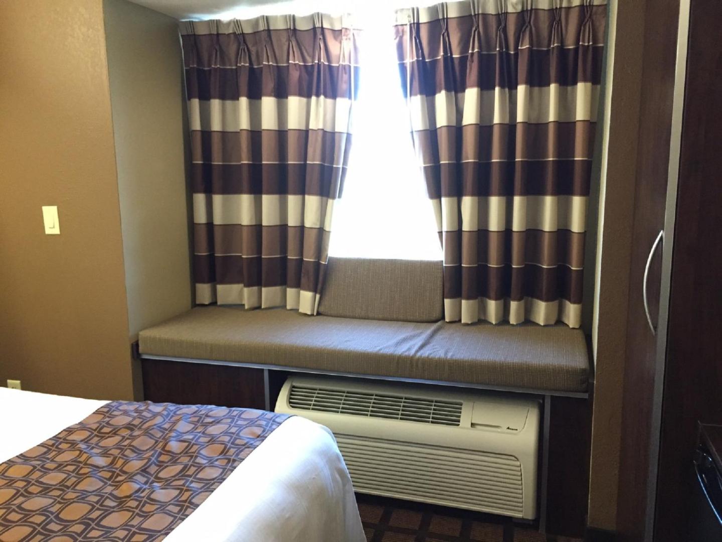 Sleep Inn & Suites Kalamazoo