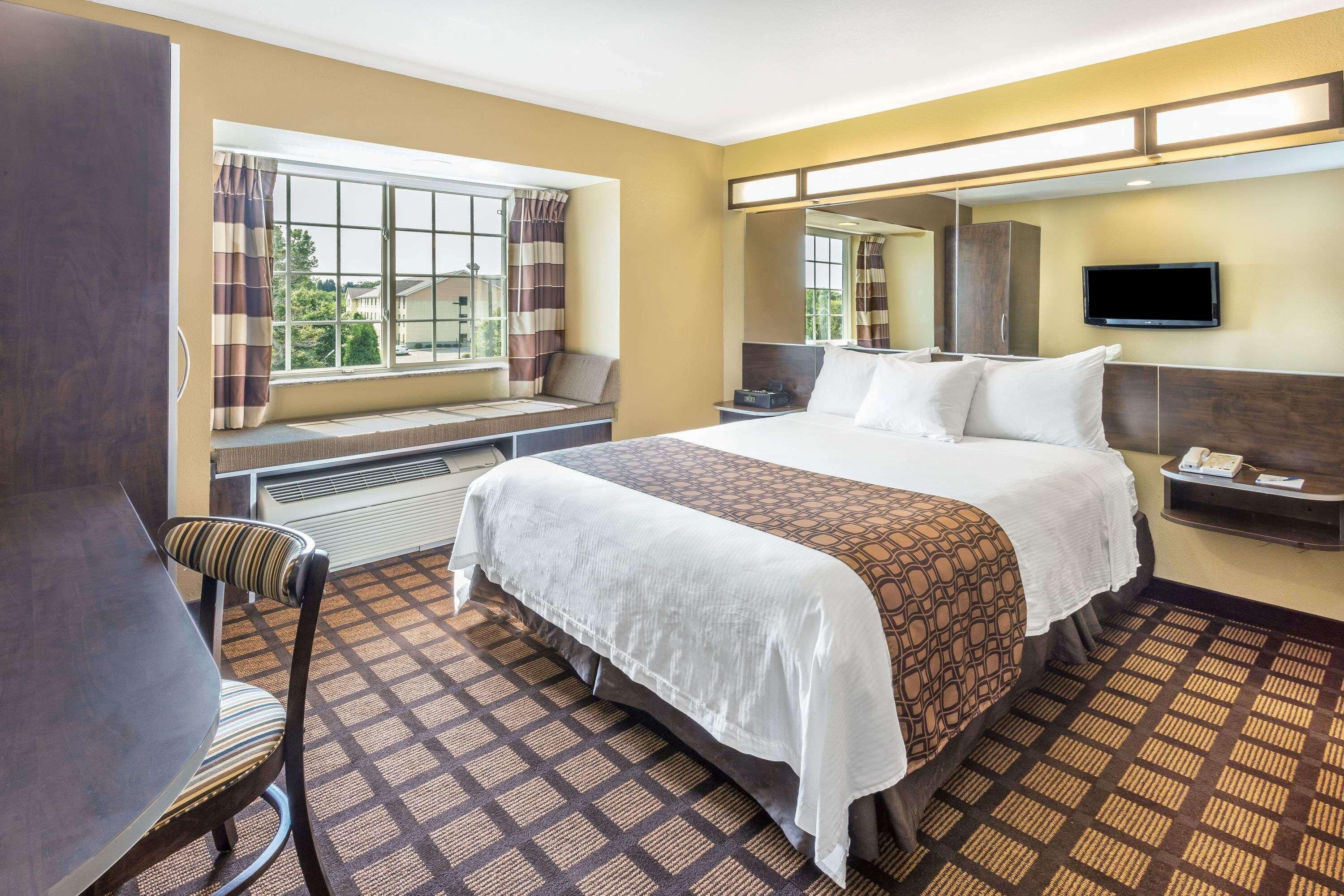 Sleep Inn & Suites Kalamazoo