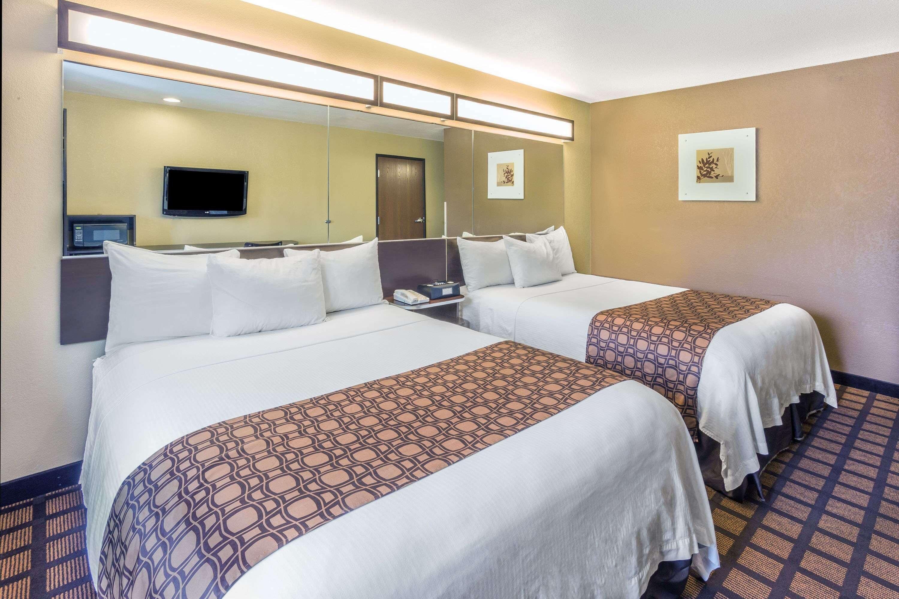 Sleep Inn & Suites Kalamazoo