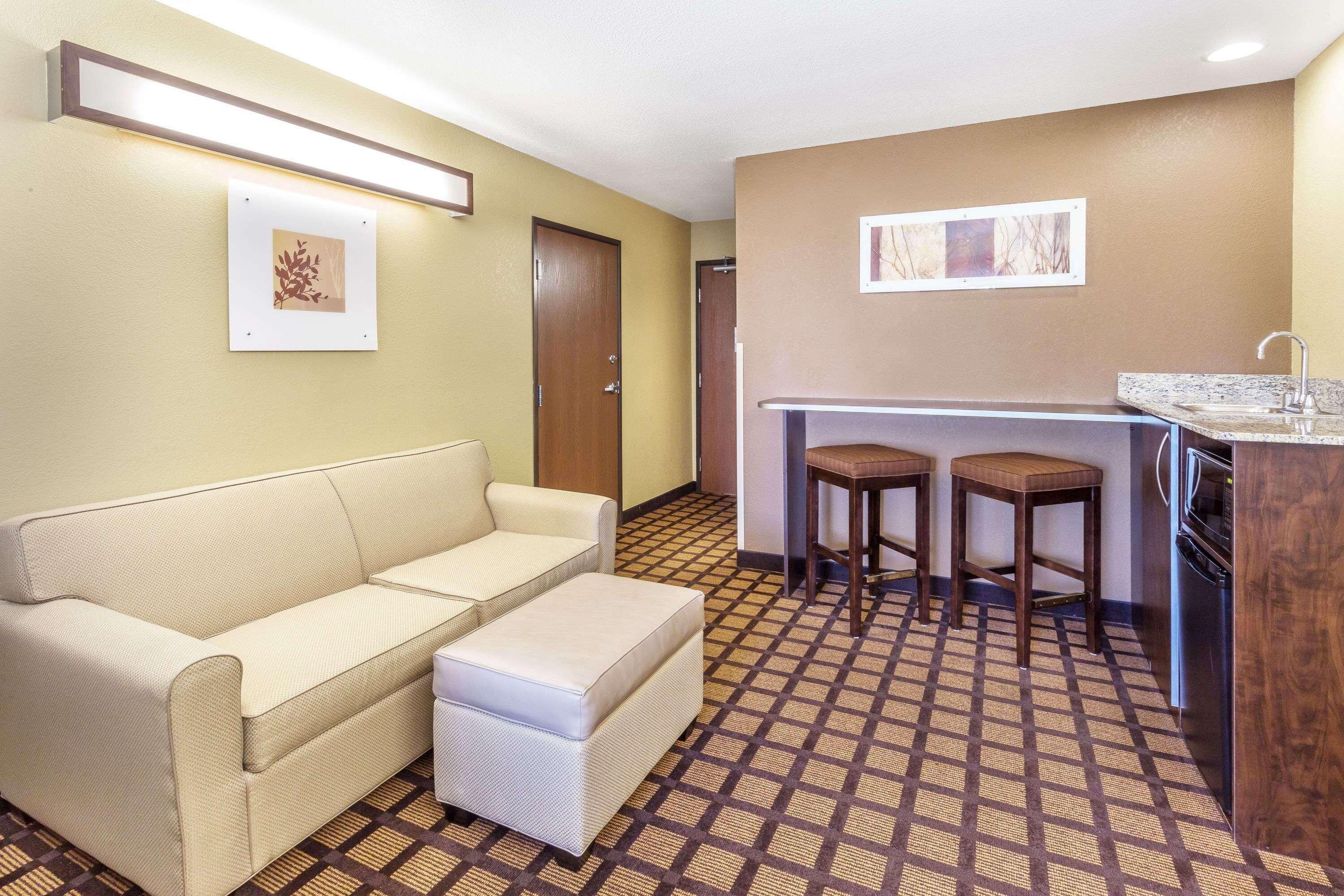 Sleep Inn & Suites Kalamazoo