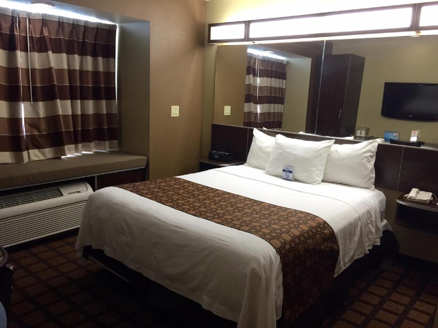Sleep Inn & Suites Kalamazoo