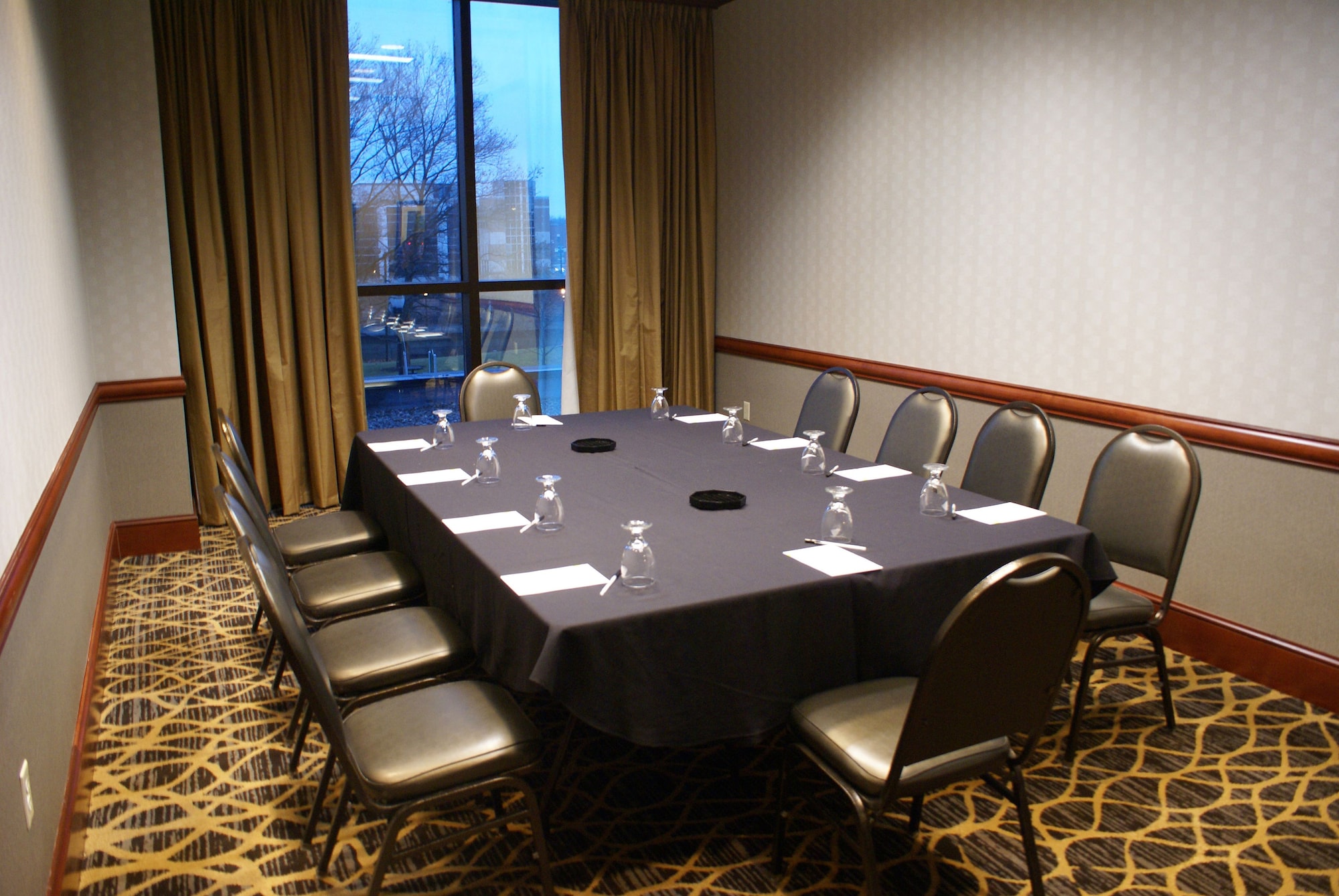 DoubleTree by Hilton Lansing