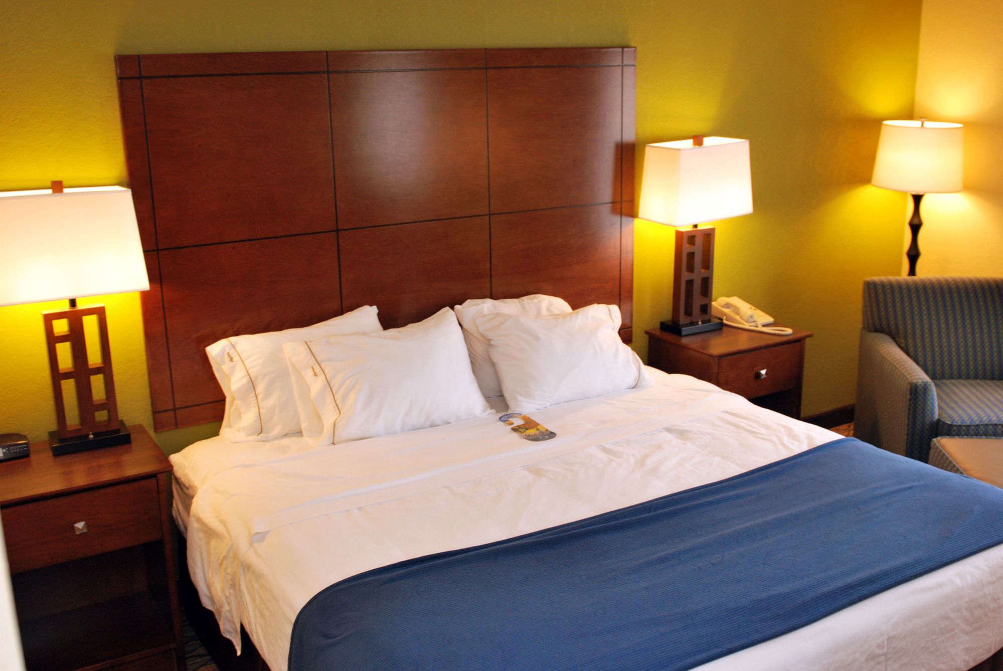 Holiday Inn Express Lapeer