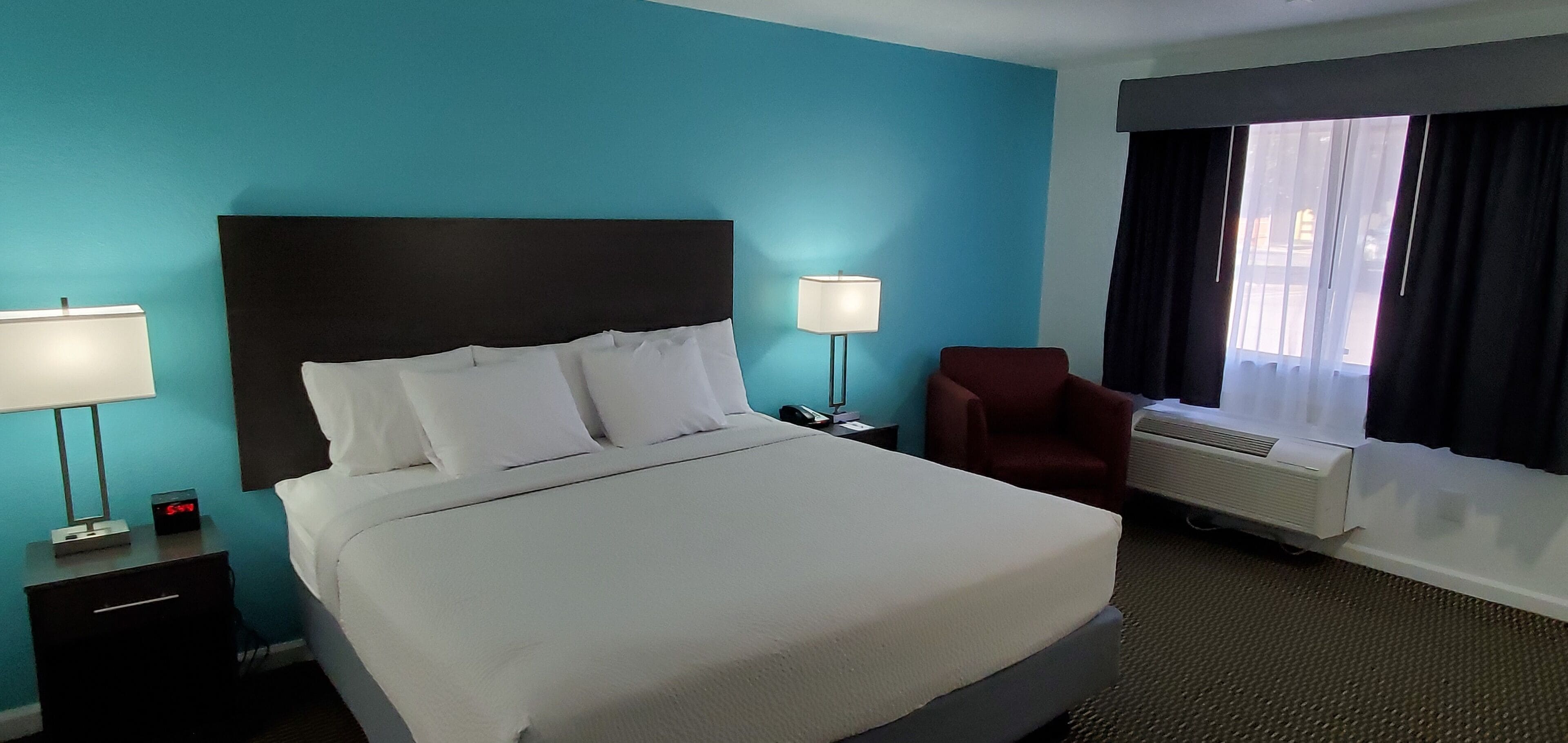 Travelodge by Wyndham Livonia Canton Novi Detroit Area