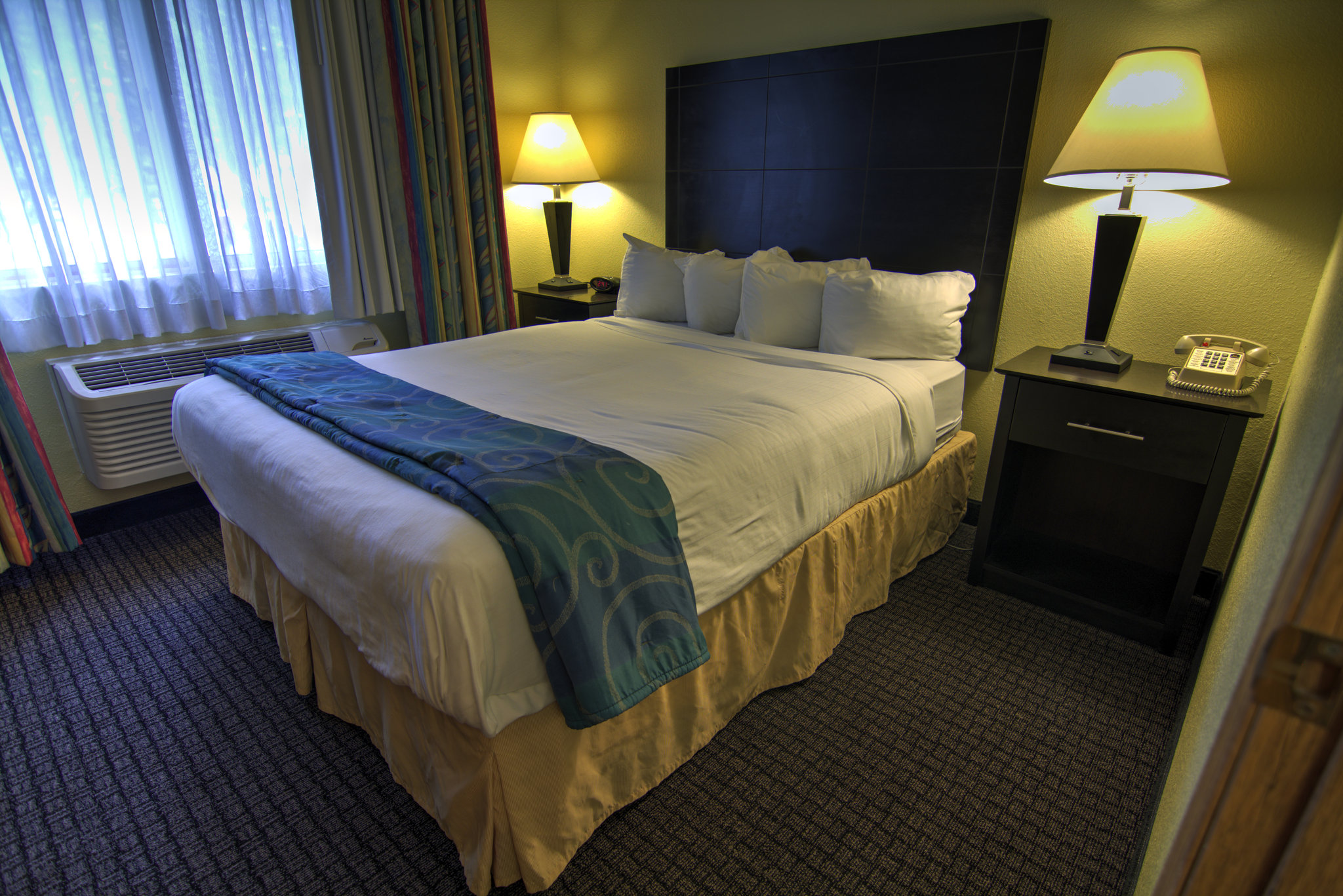 Best Western Lakewinds