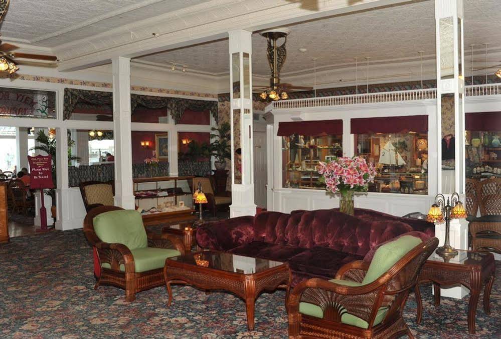 Chippewa Hotel Waterfront