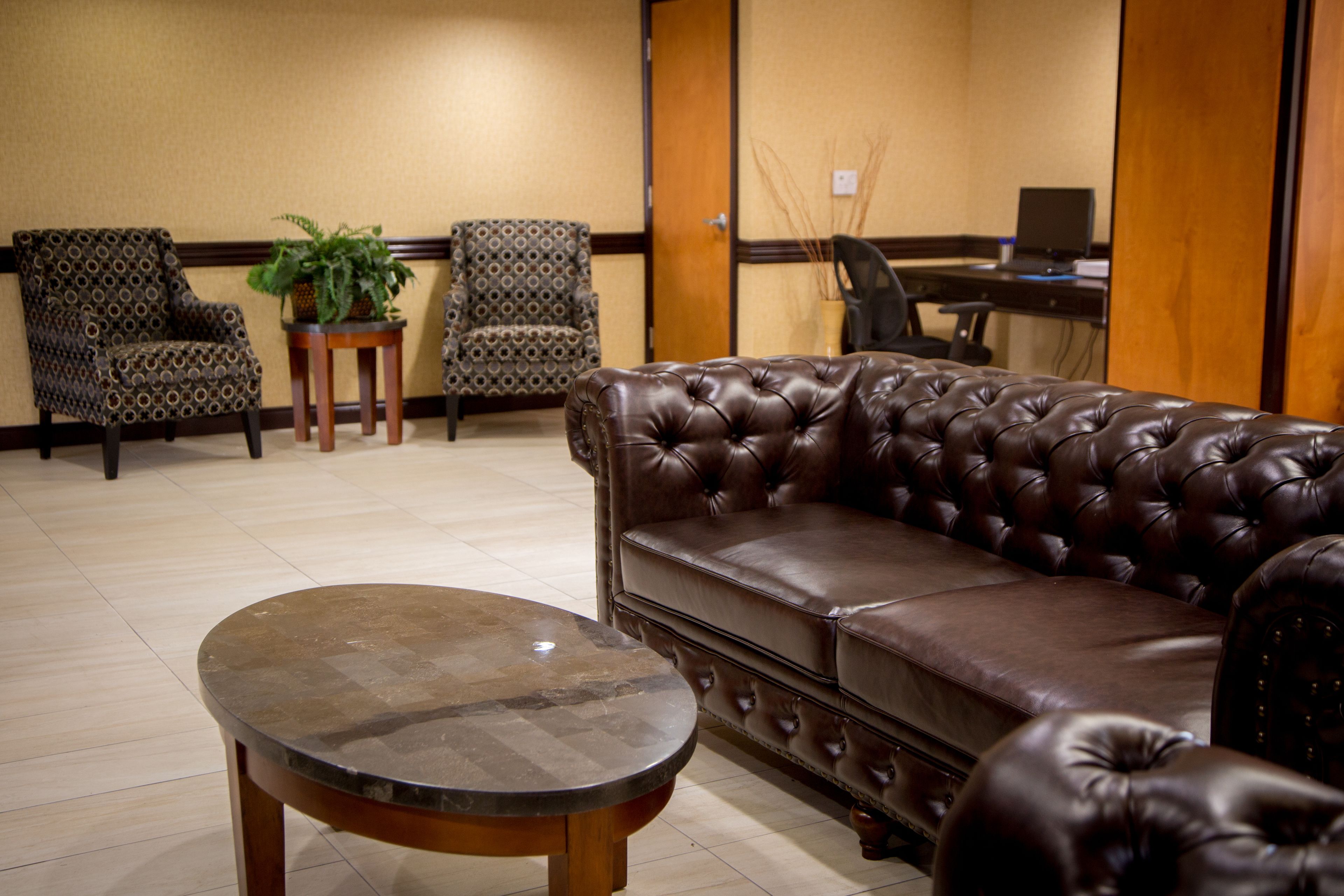 Baymont Inn & Suites Madison Heights Detroit Area