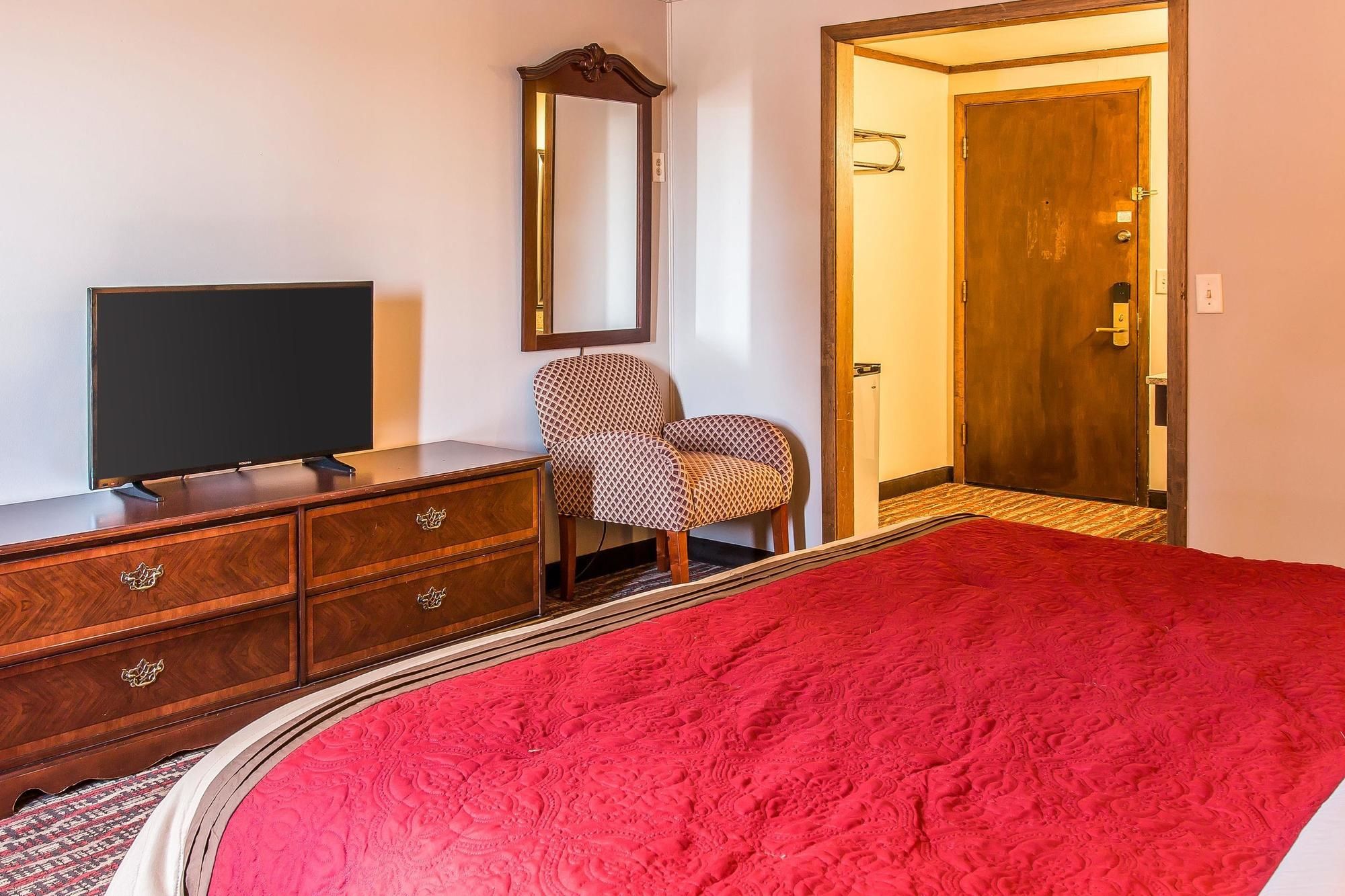 Econo Lodge Lakeside