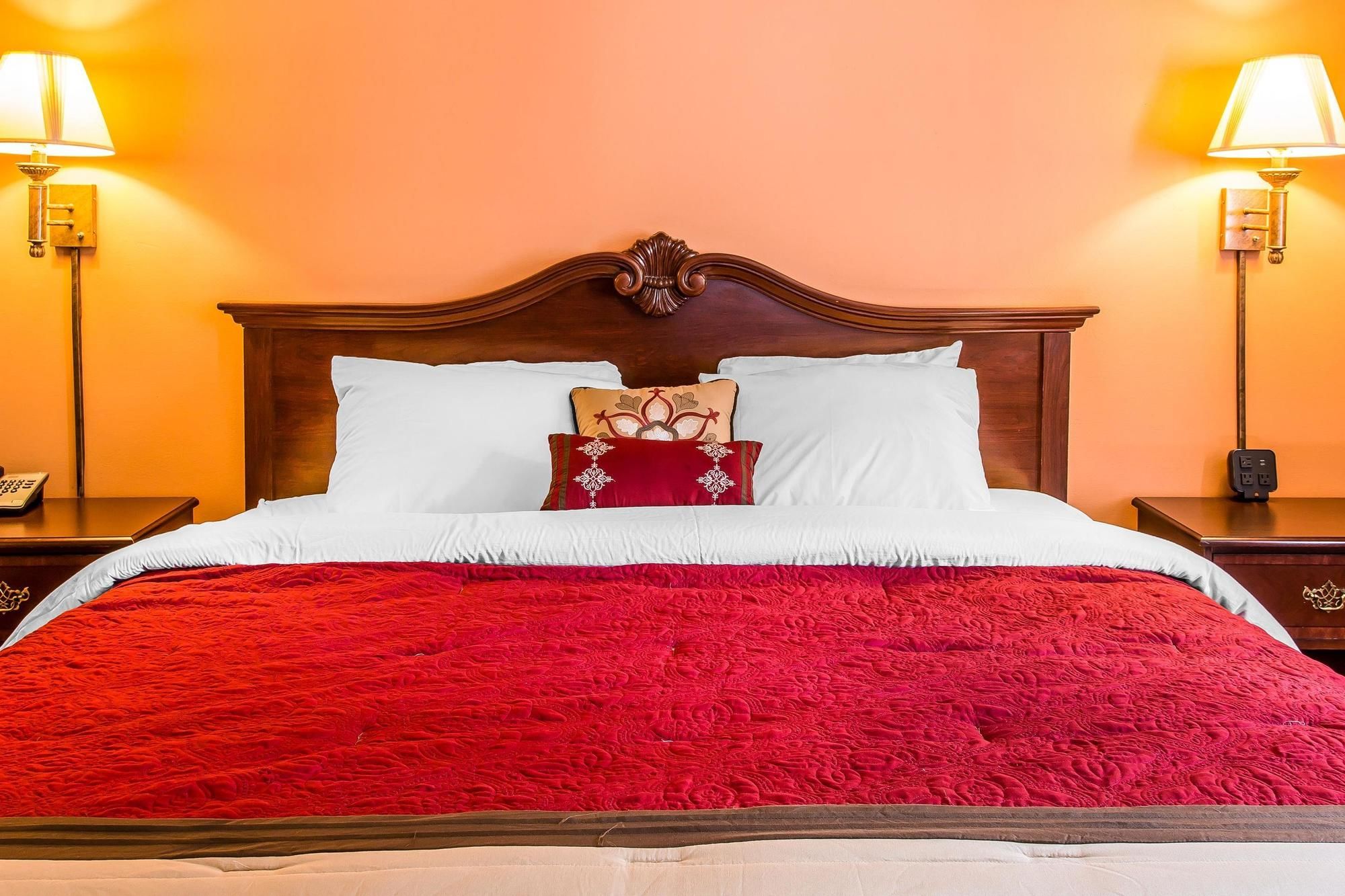 Econo Lodge Lakeside